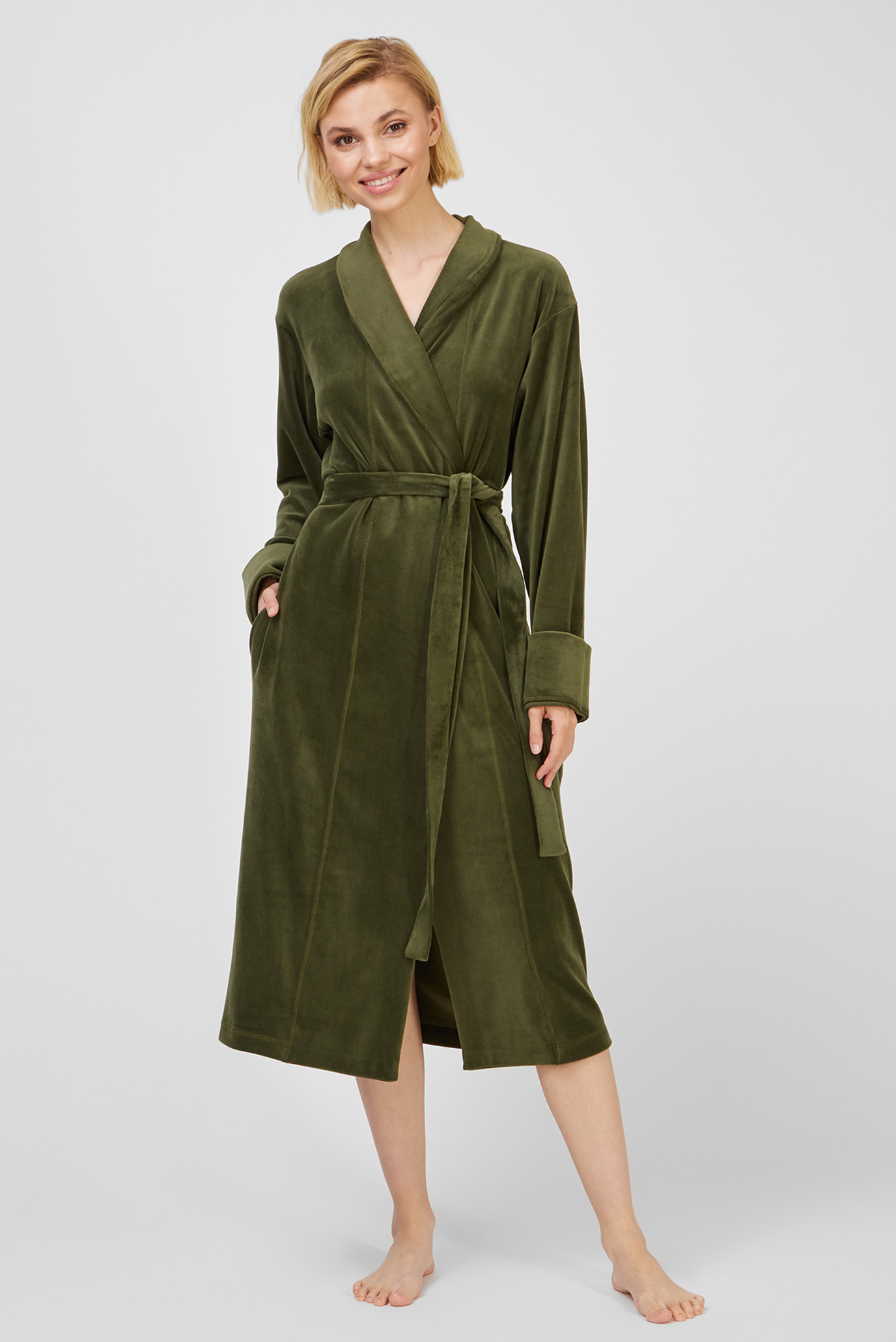 Женский зеленый халат 1