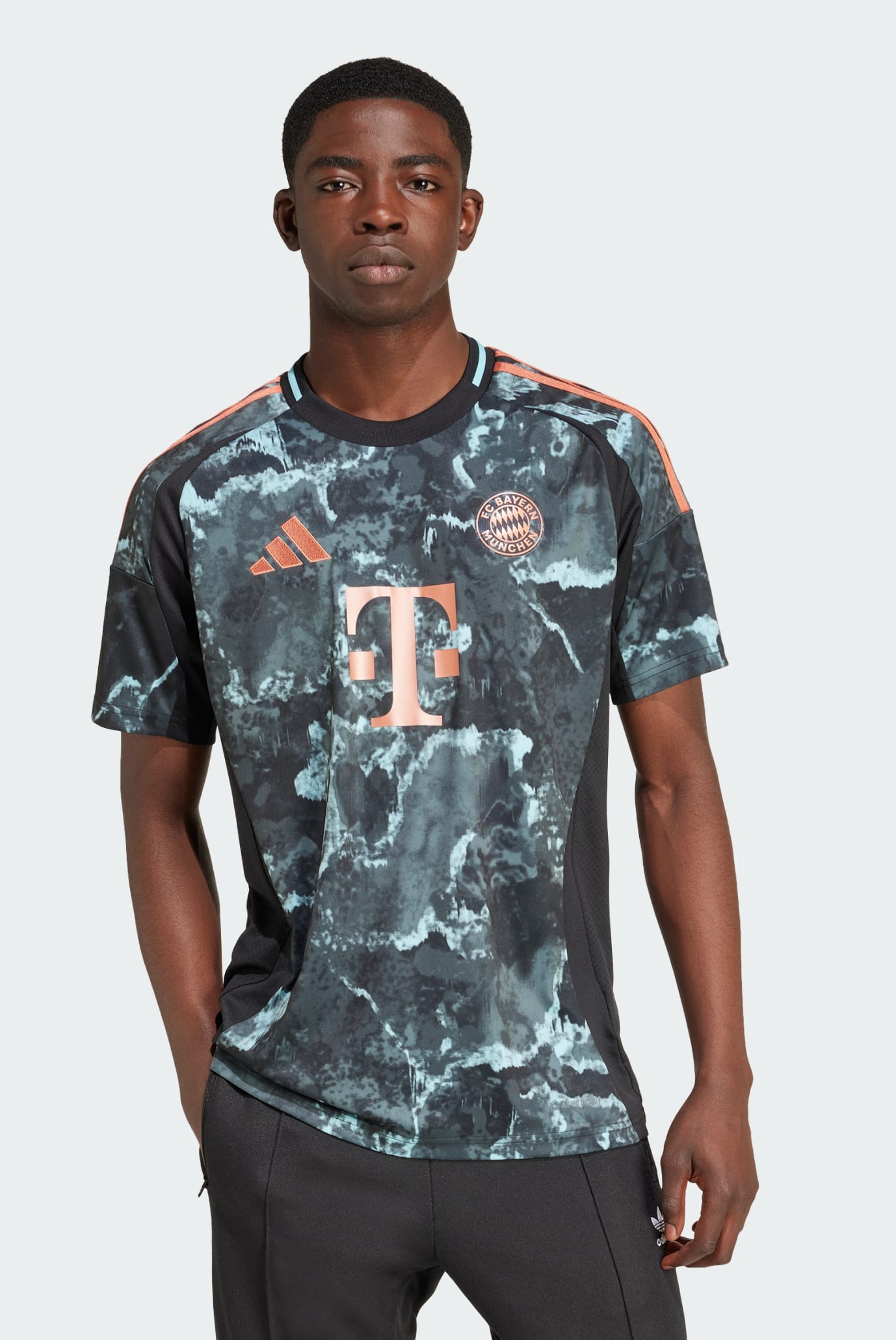 Мужская футболка FC Bayern 24/25 Away 1