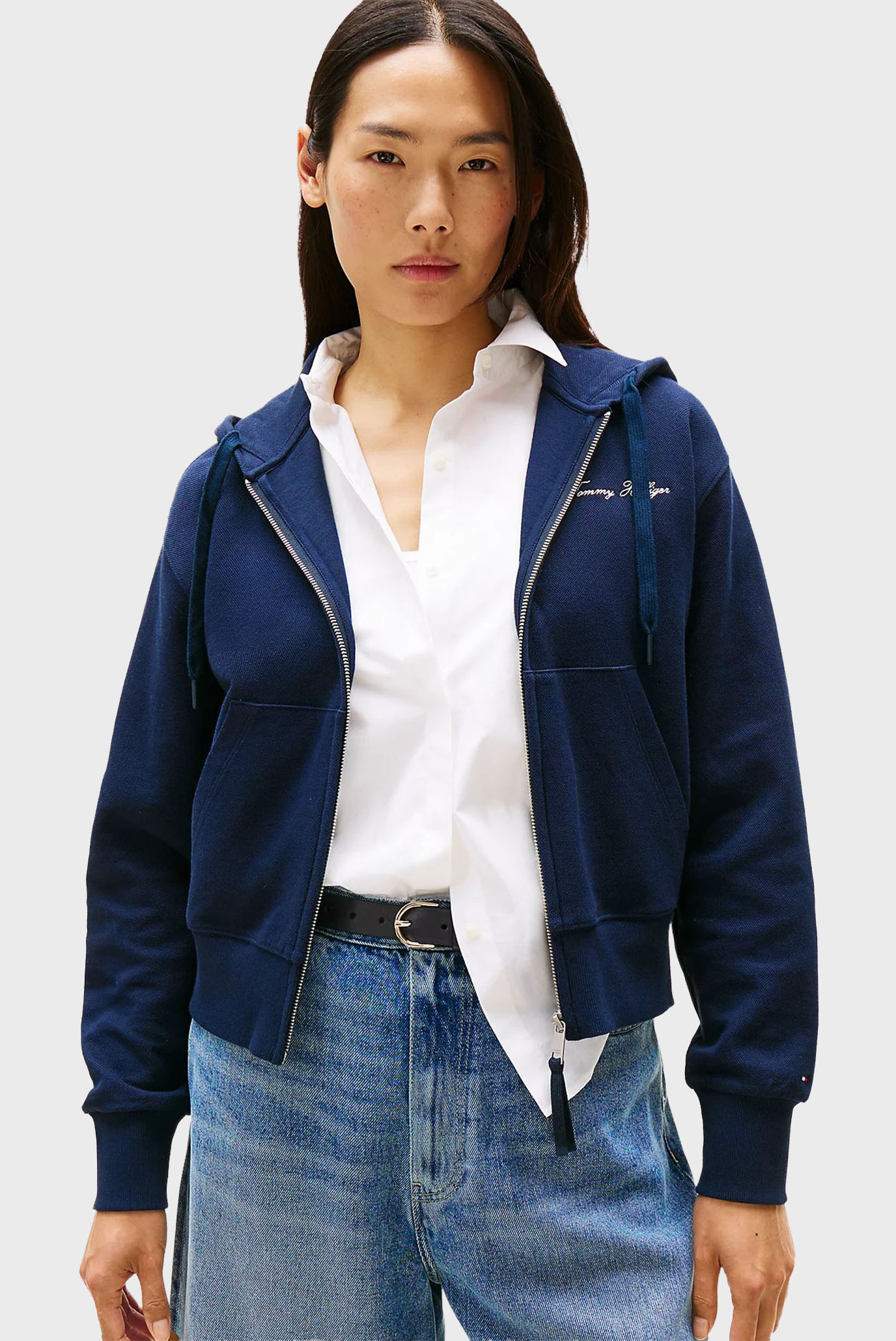 Женское темно-синее худи Синий M Tommy Hilfiger WW0WW45742 Женское темно-синее худи Синий M Tommy Hilfiger WW0WW45742