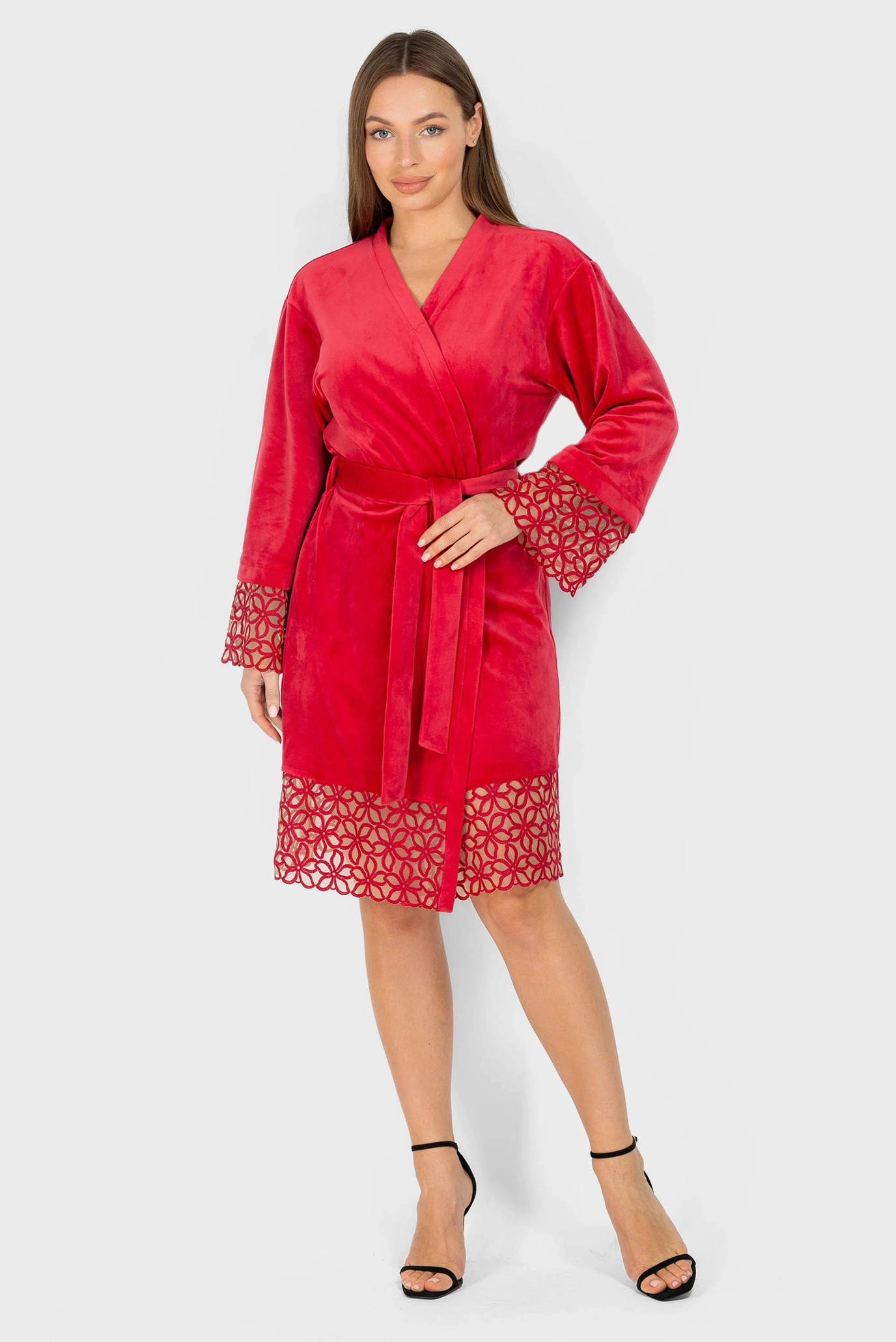 Женский красный велюровый халат 1