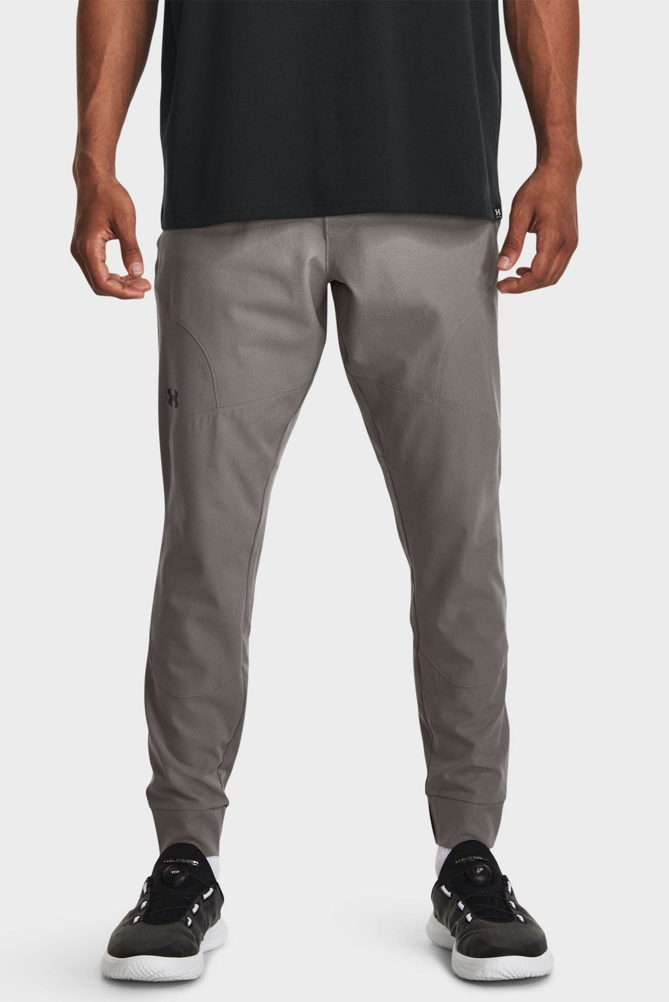 Чоловічі сірі спортивні штани UA Unstoppable Txtr Jogger 1