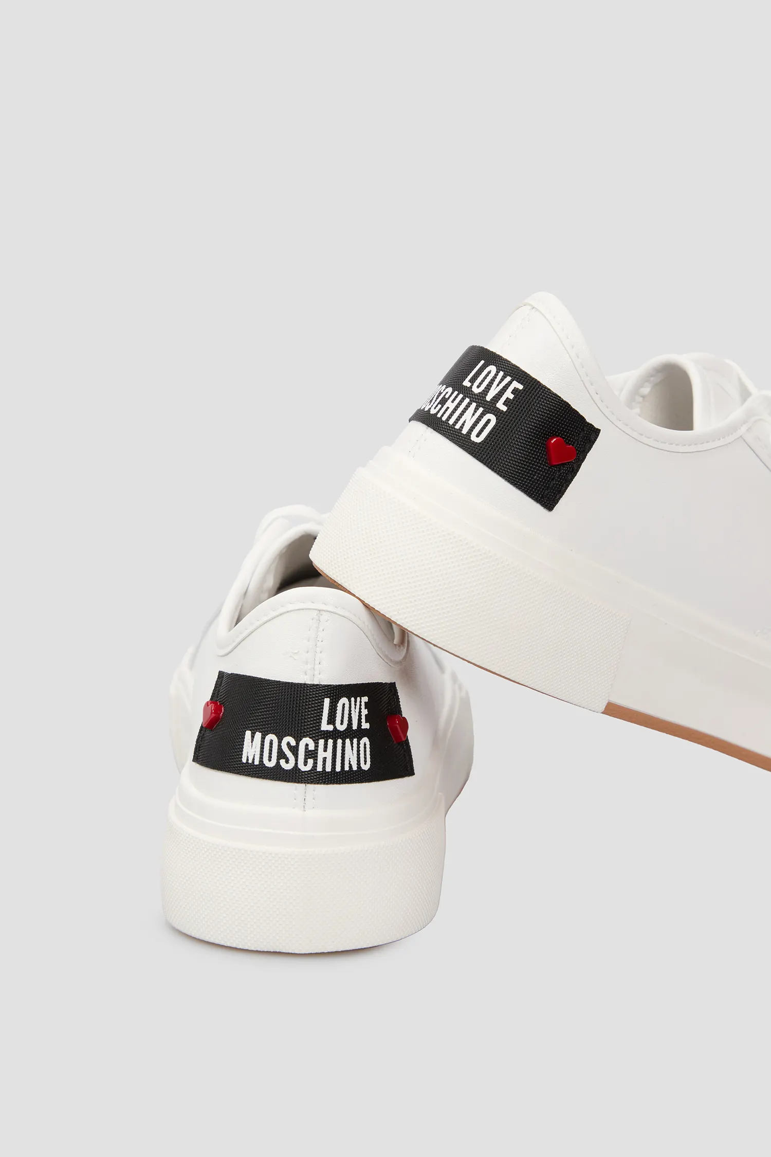 Женские белые кожаные сникерсы 2