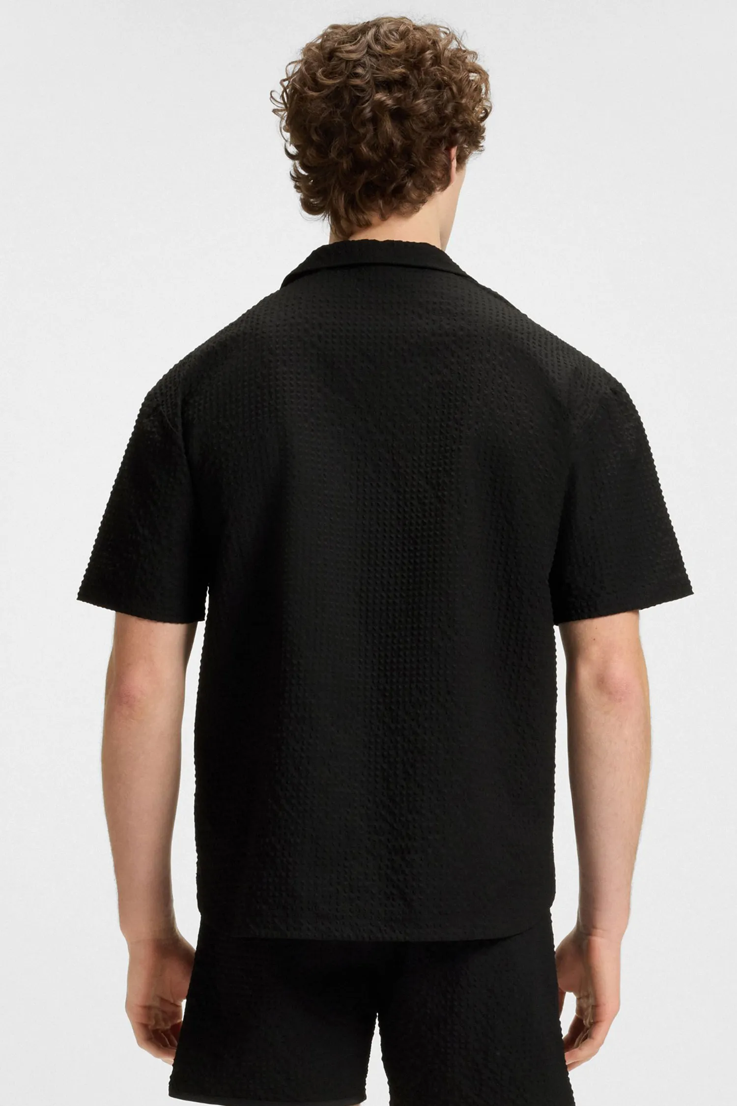 Мужская черная рубашка 2