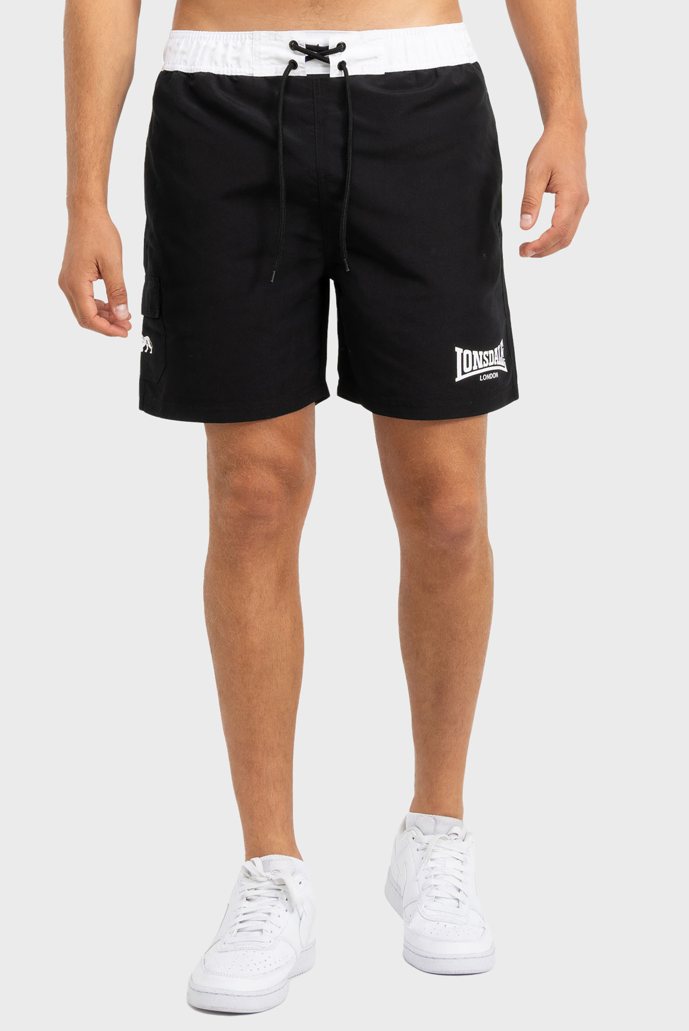 Мужские черные плавательные шорты THORPE Черный XXL Lonsdale 117745 Мужские черные плавательные шорты THORPE Черный XXL Lonsdale 117745