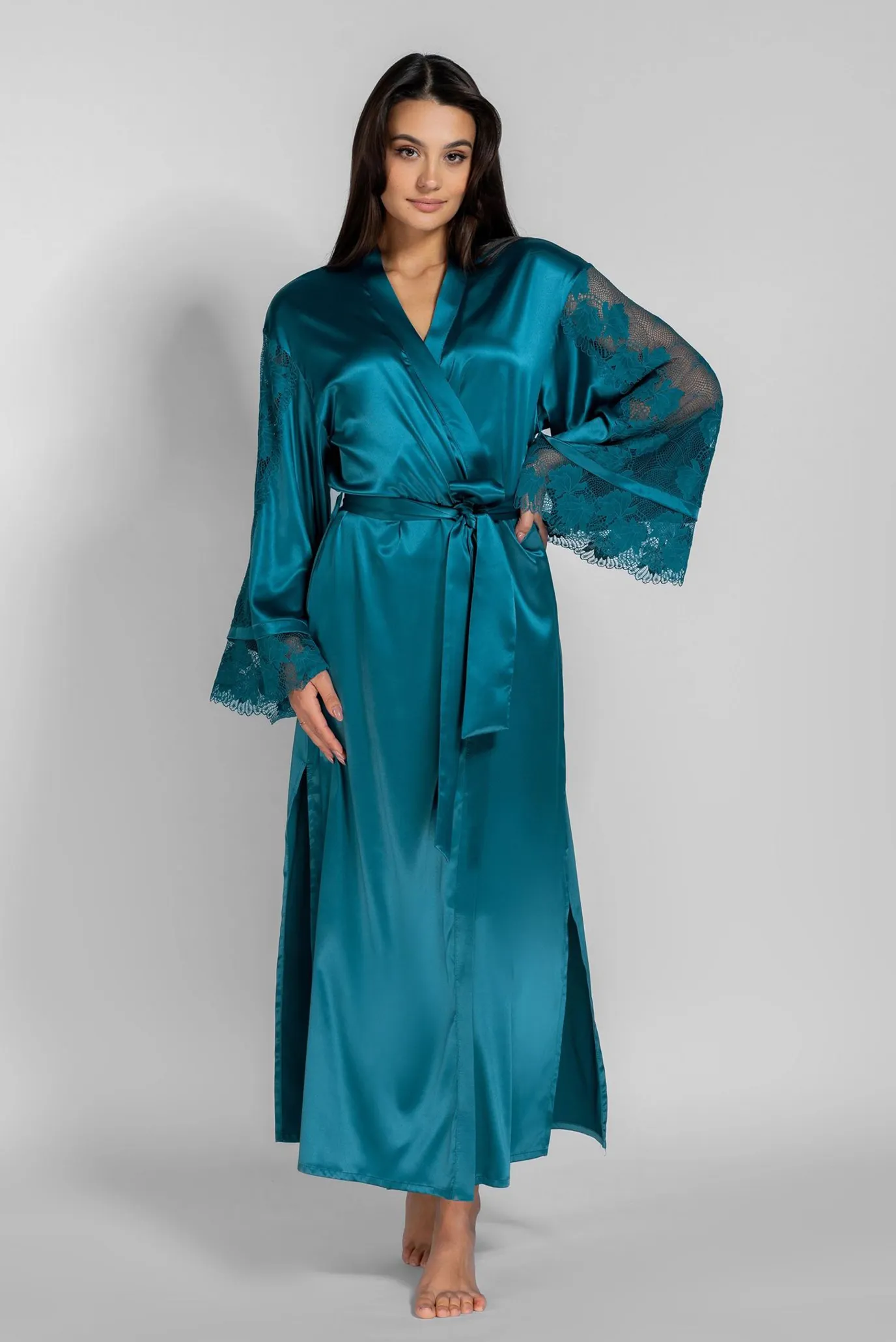 Жіночий бірюзовий пеньюар 1