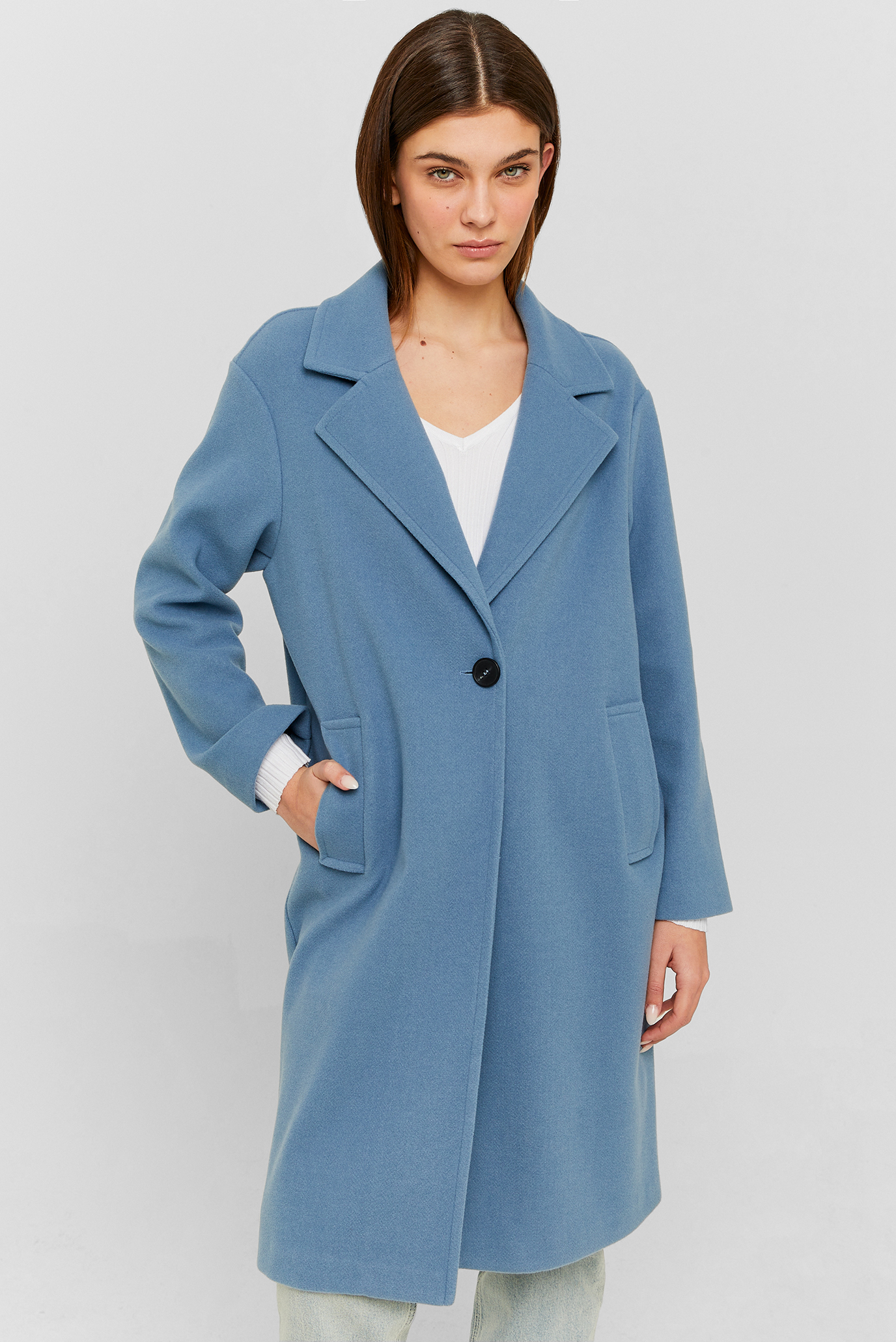 Женское синее пальто 1