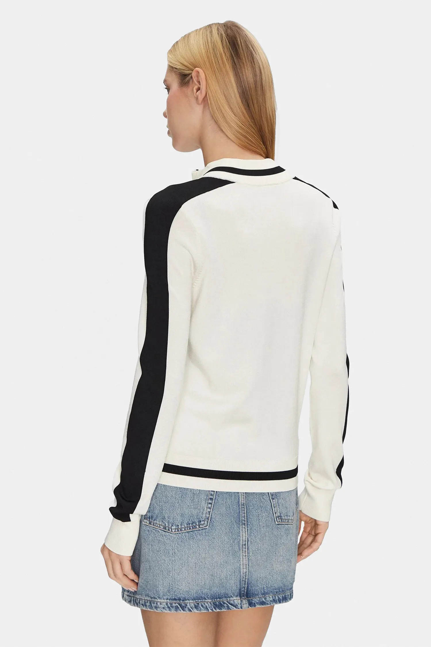 Жіночий бежевий кардиган 3