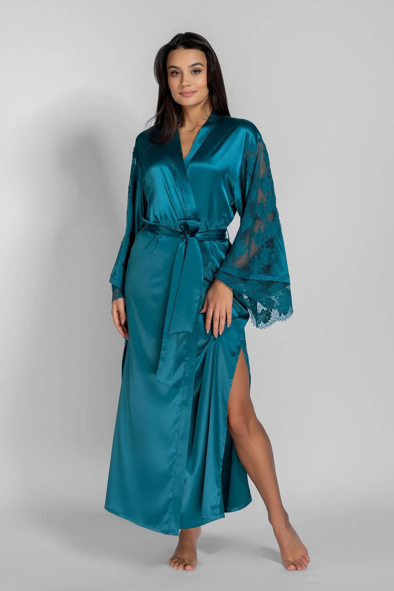 Жіночий бірюзовий пеньюар 2