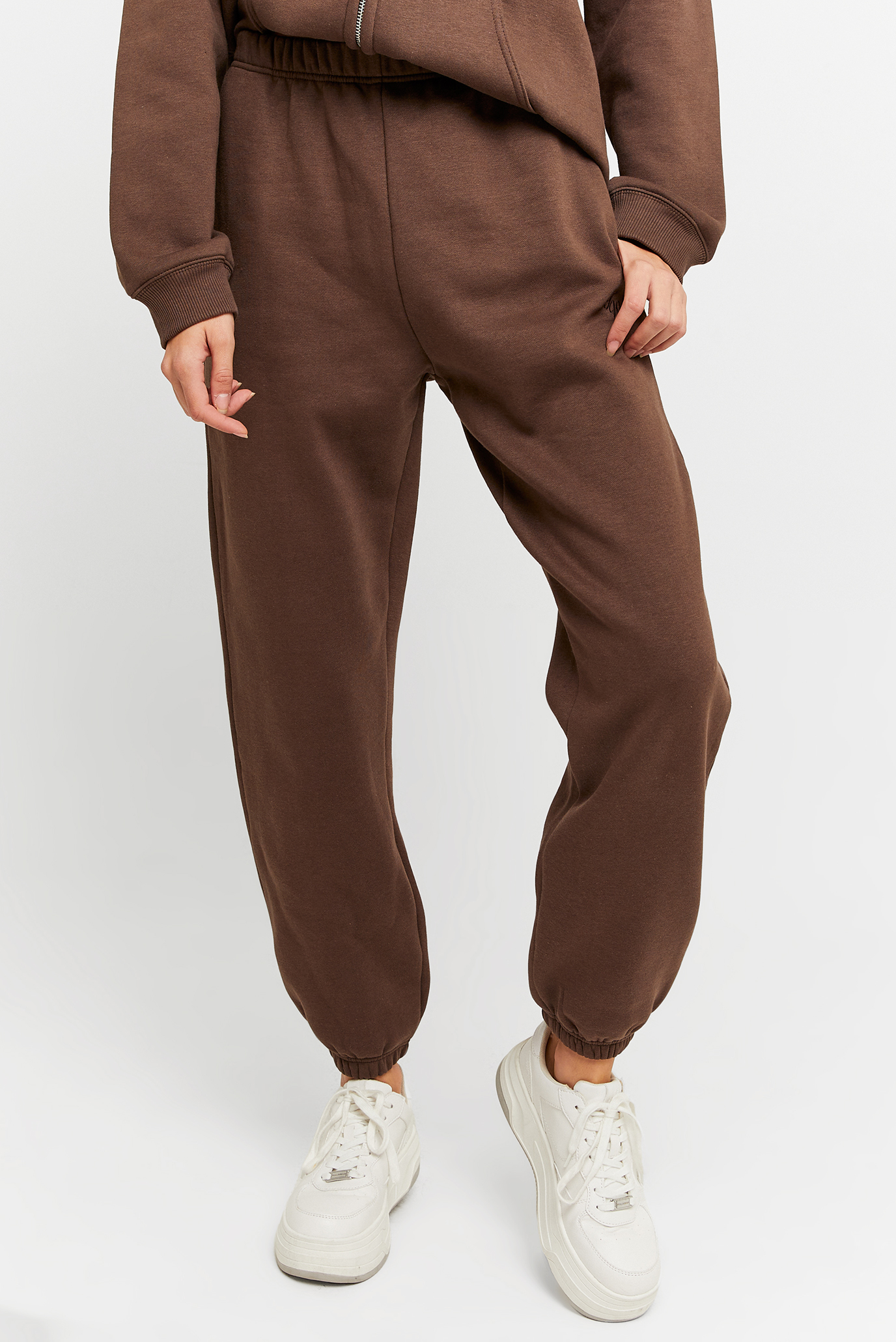 Жіночі коричневі спортивні штани 1