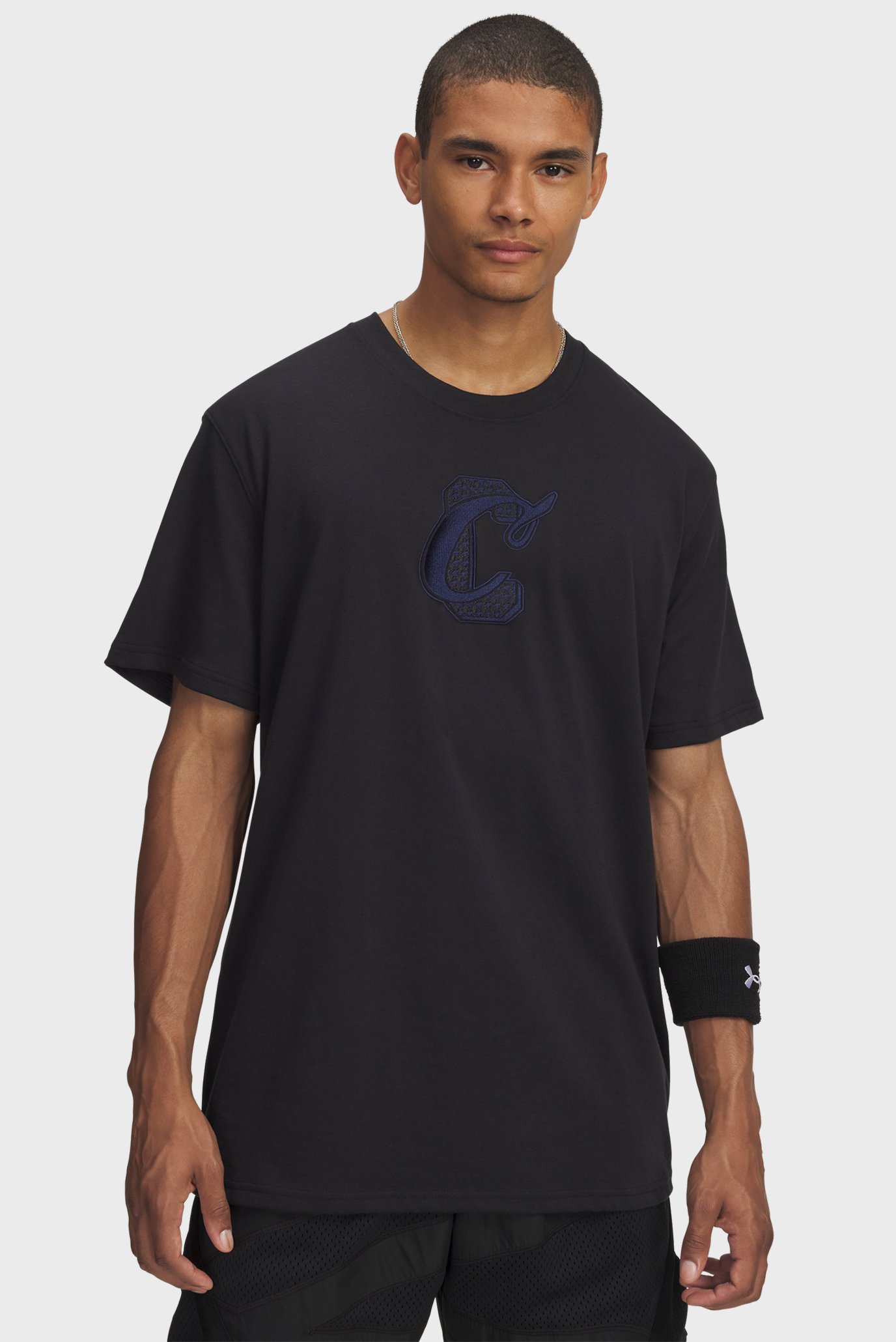 Мужская черная футболка Curry Verbiage Tee 1 Черный XXL Under Armour 6007301-001 Мужская черная футболка Curry Verbiage Tee 1 Черный XXL Under Armour 6007301-001