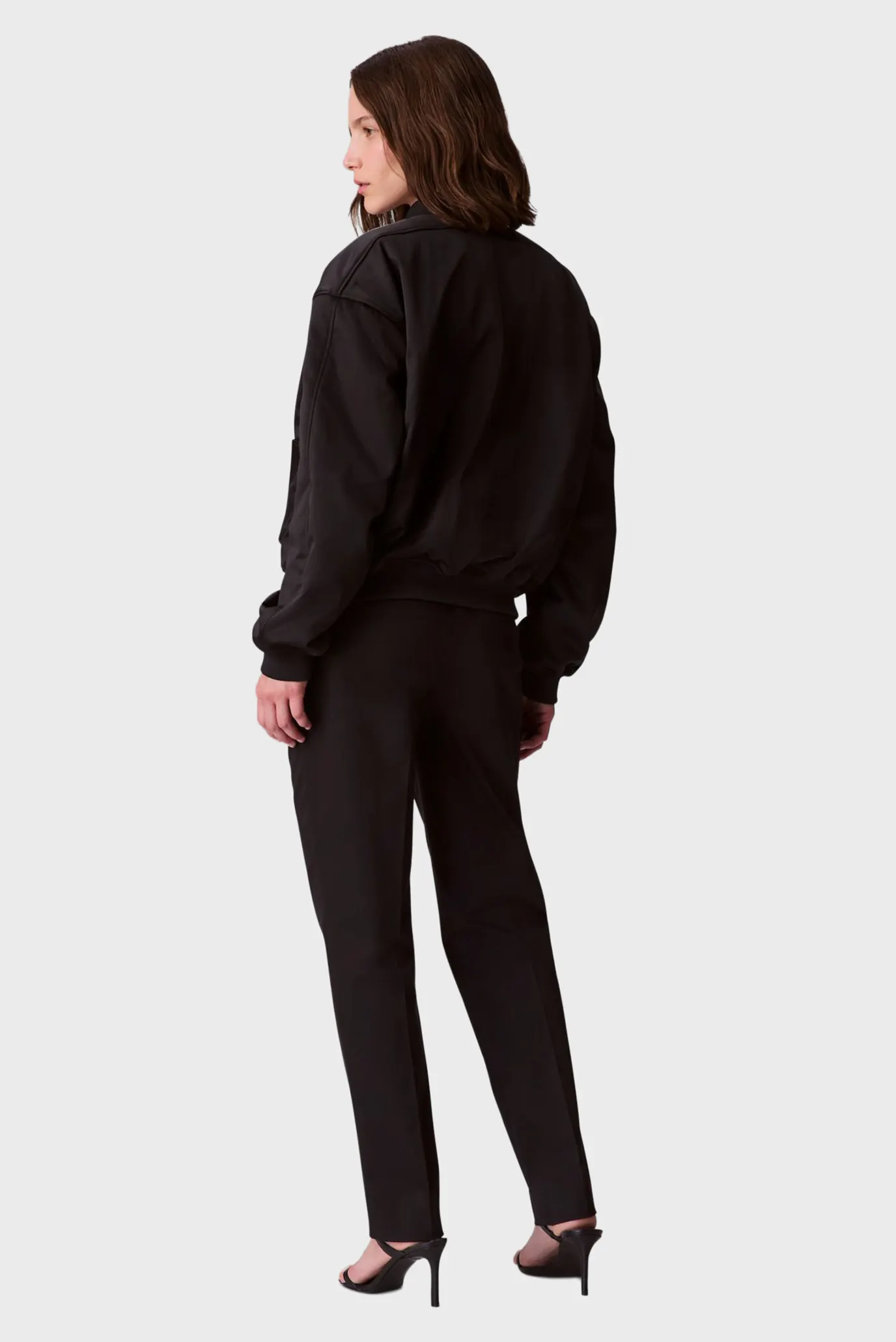 Женский черный бомбер SATIN BOMBER 3