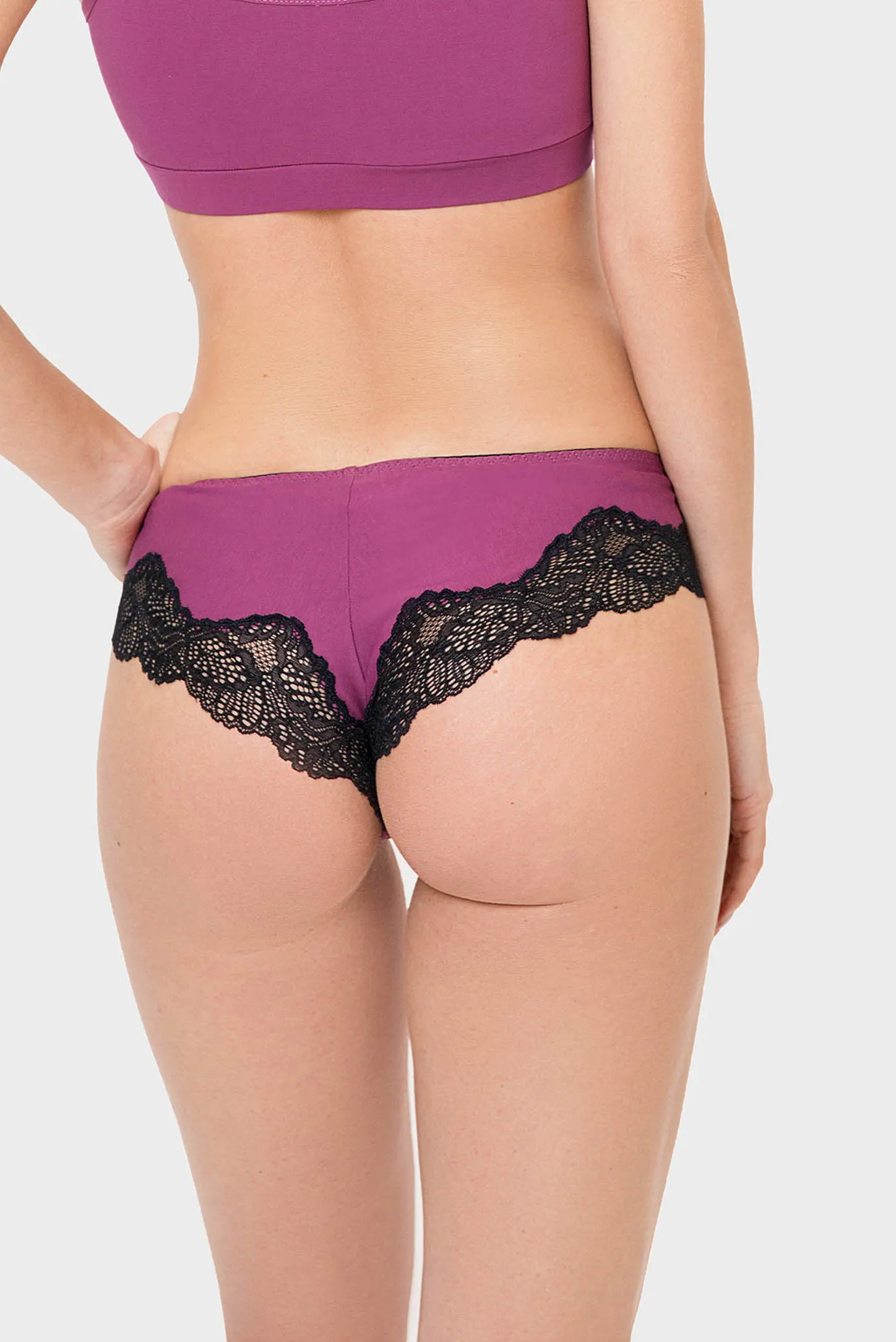 Жіночий фіолетовий комплект білизни (бюстгальтер, трусики) 6