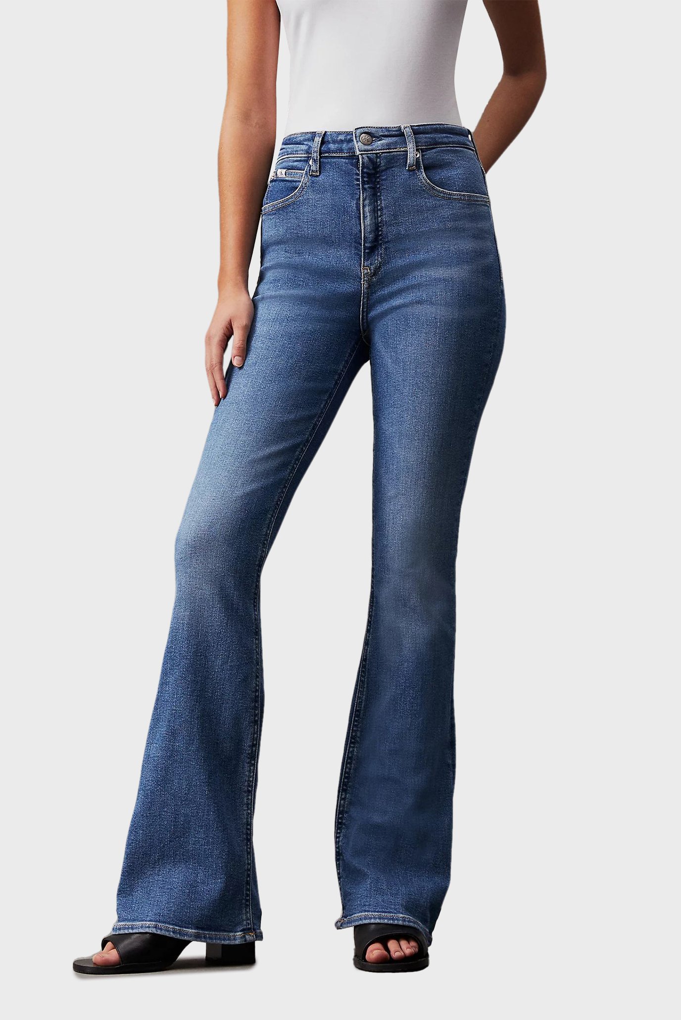 Жіночі сині джинси BOOTCUT CKUNFILTERED 1