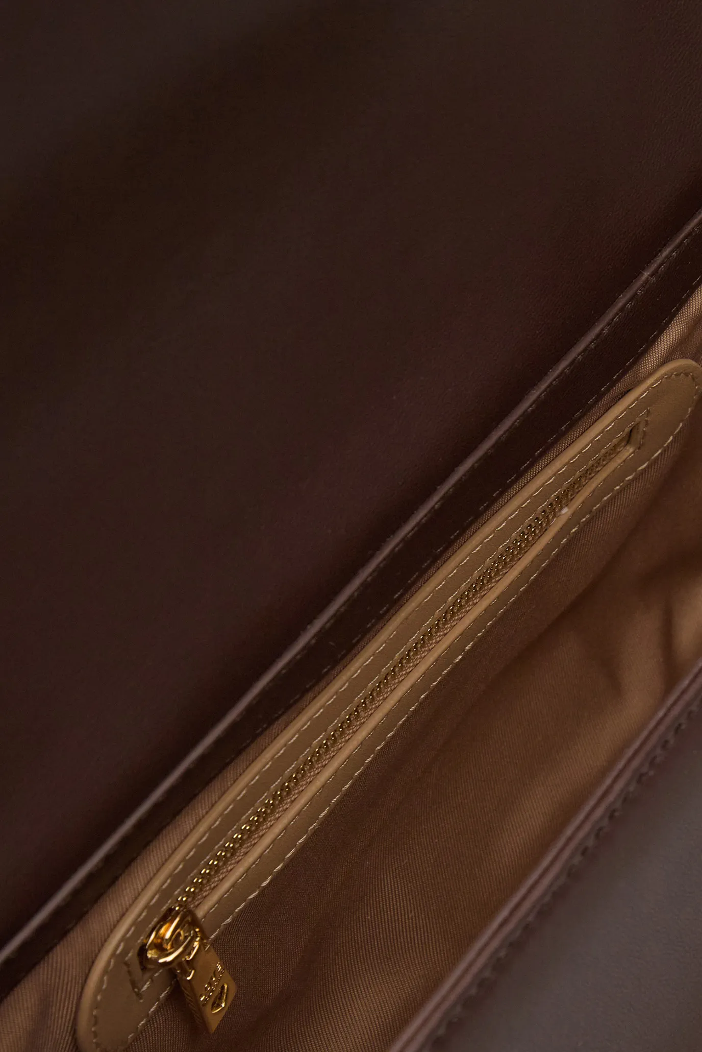 Женская коричневая сумка 2