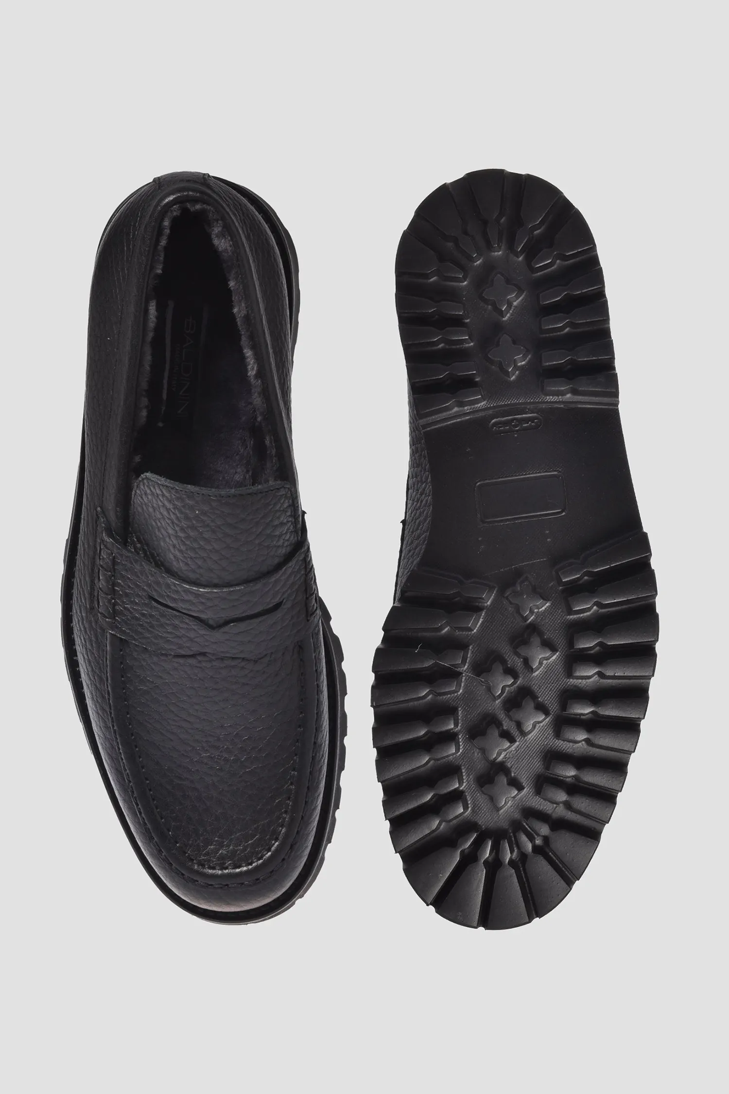Чоловічі чорні шкіряні лофери 4