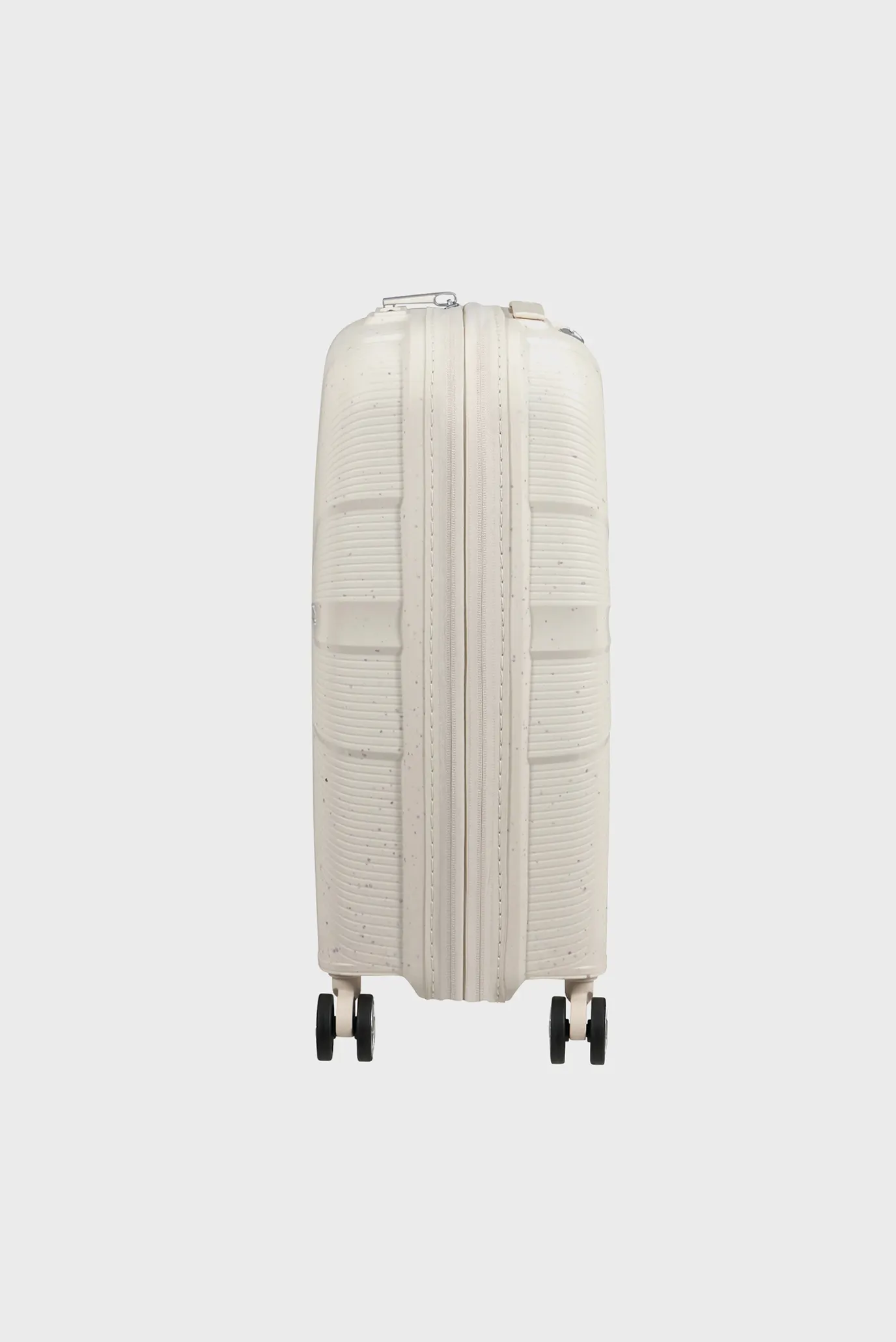 Белый чемодан 55 см STARVIBE 2