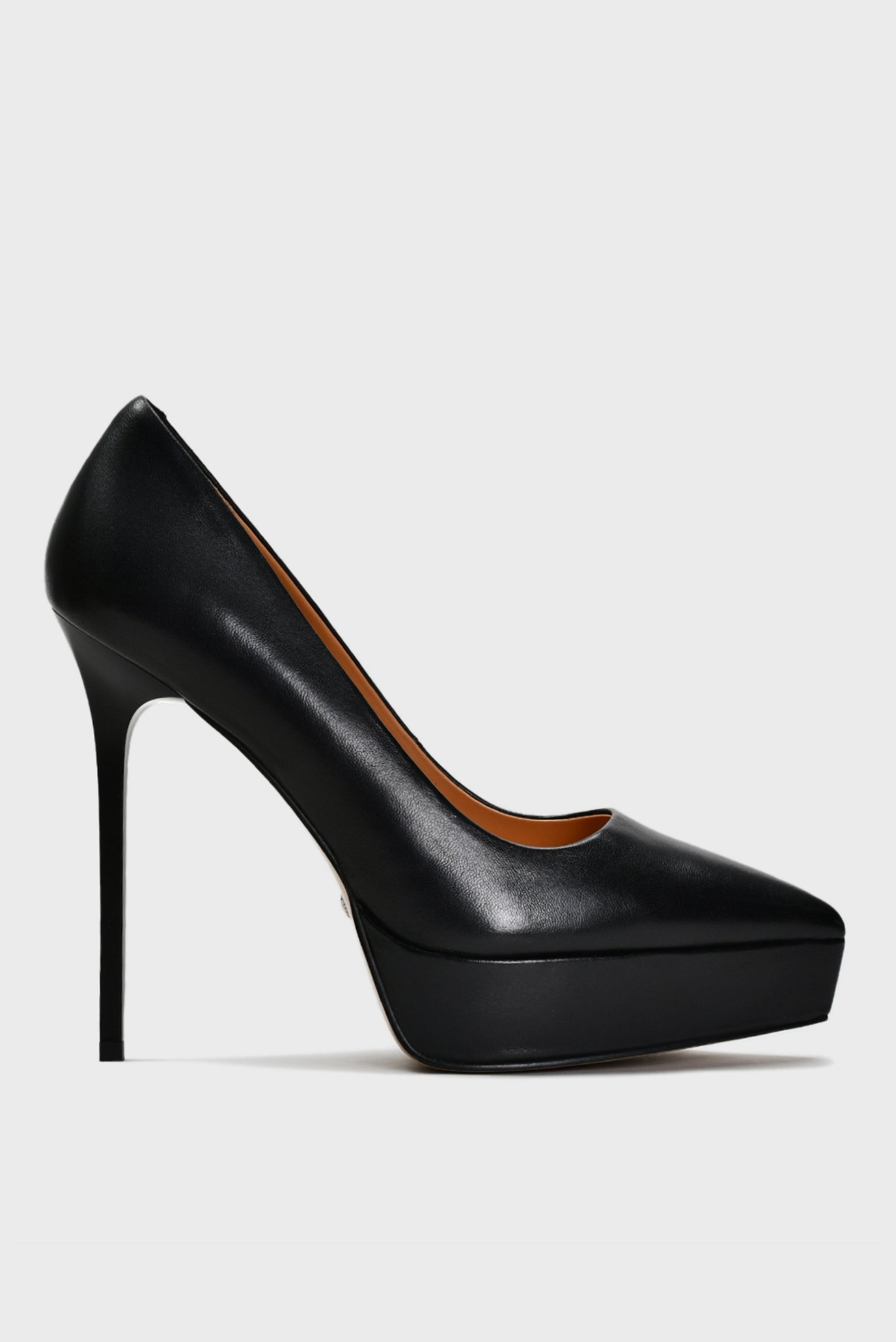 Жіночі чорні шкіряні туфлі 1