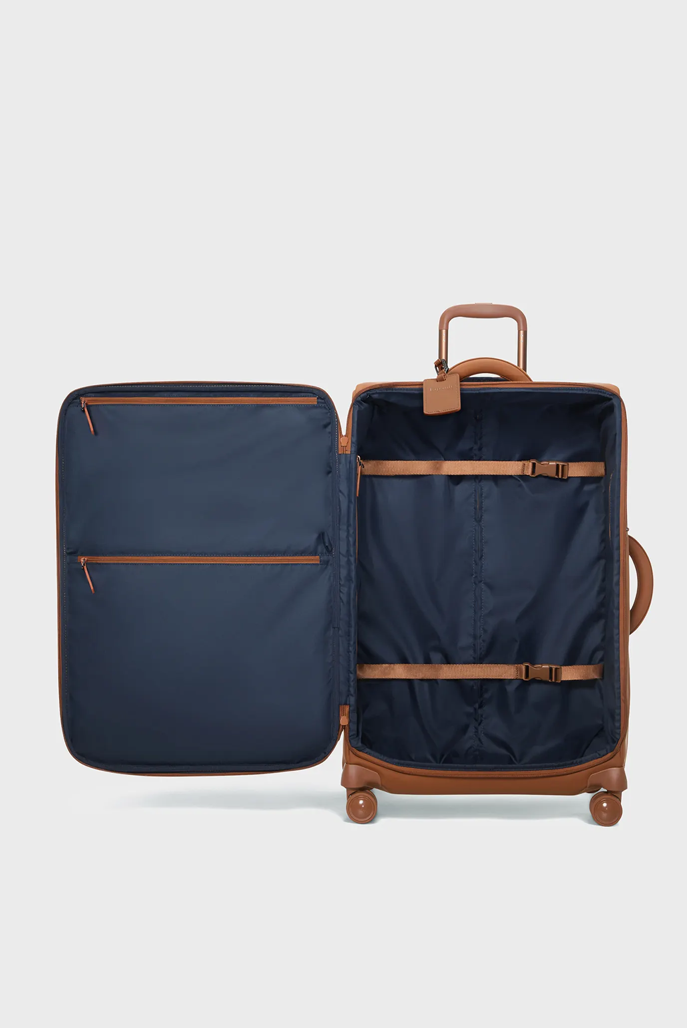 Коричневый чемодан 70 см LOST IN BERLIN NUTSY NUT 2