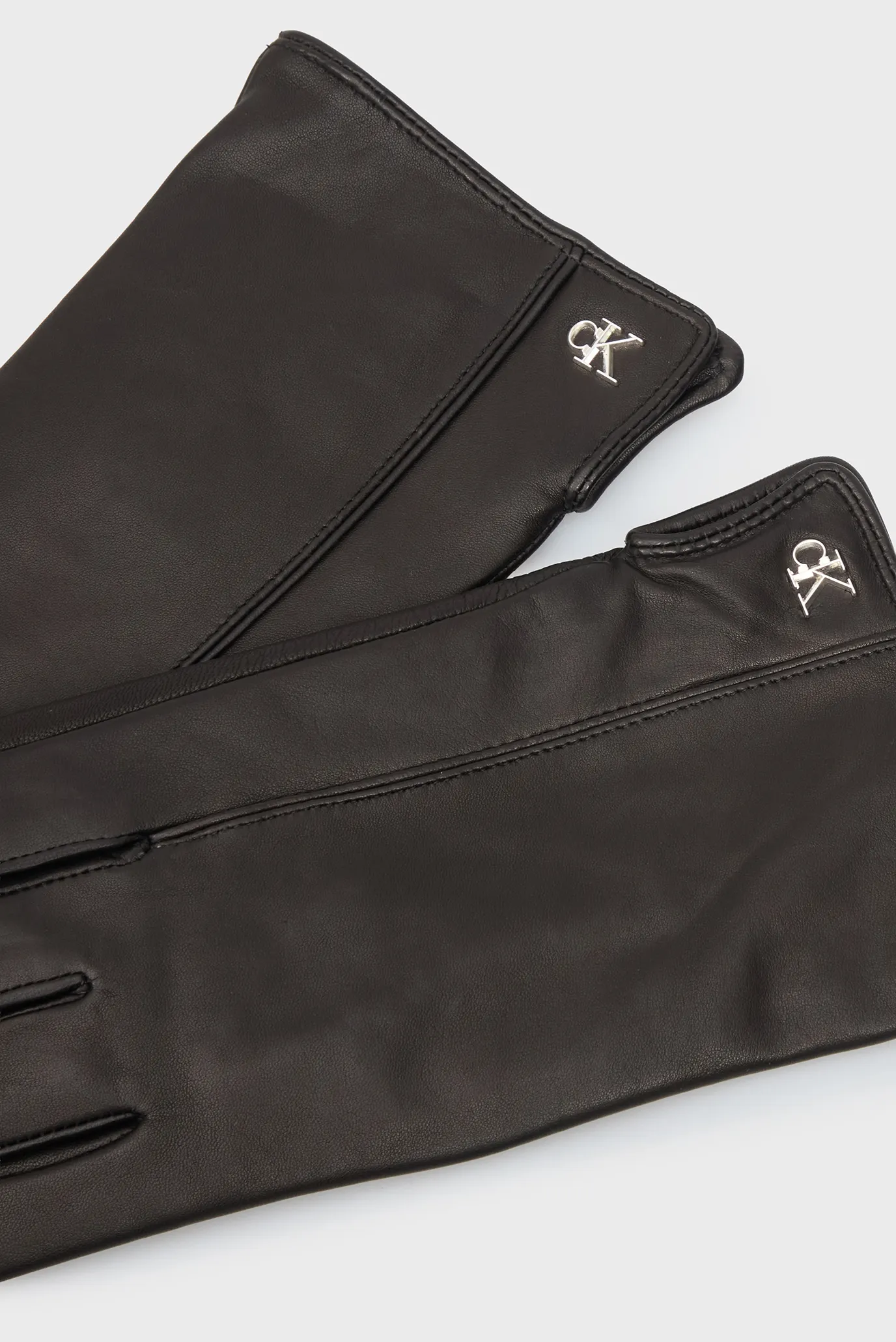 Жіночі чорні шкіряні рукавички METAL 3