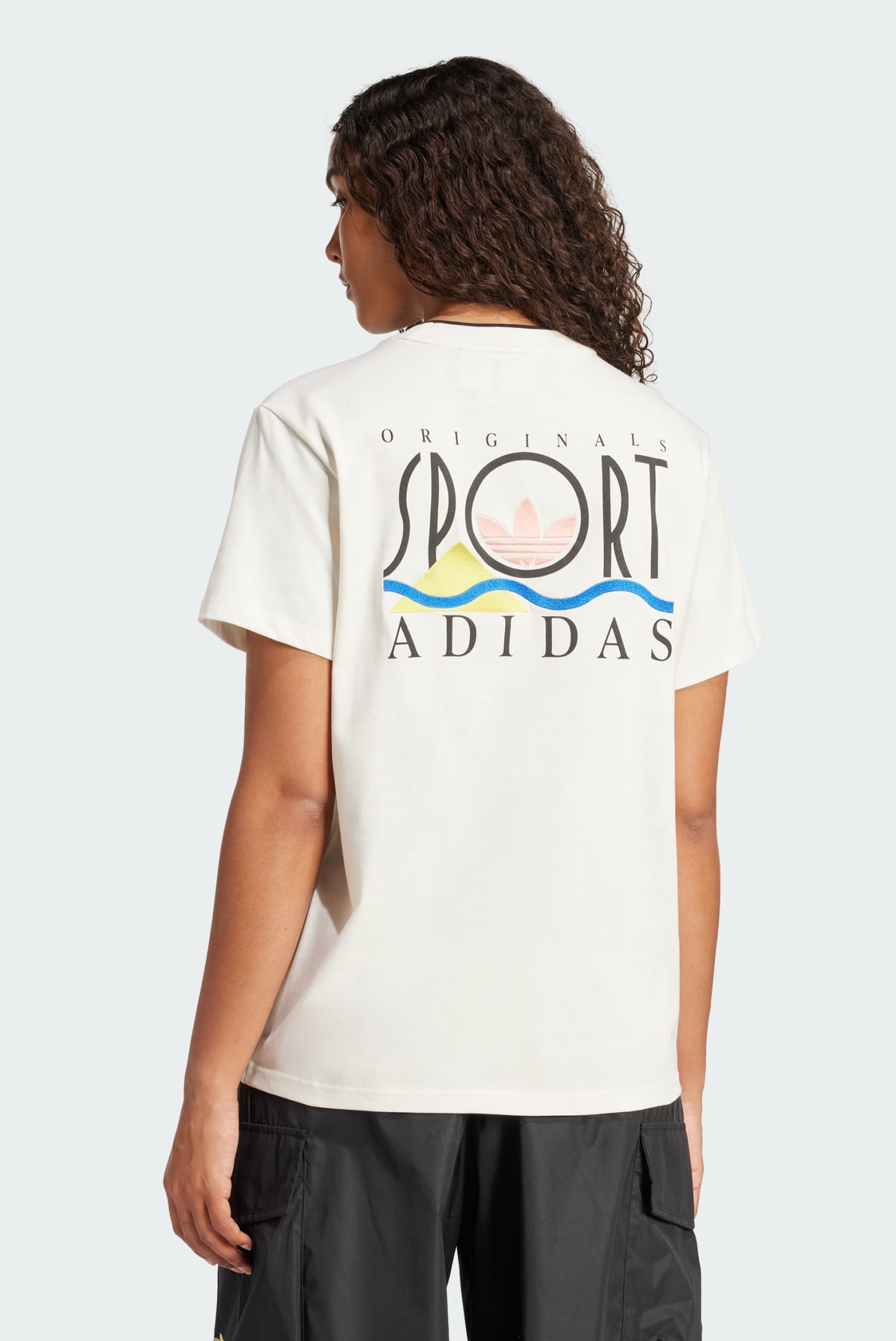 Женская белая футболка Graphic adidas Sports Loose 3-Stripes 1