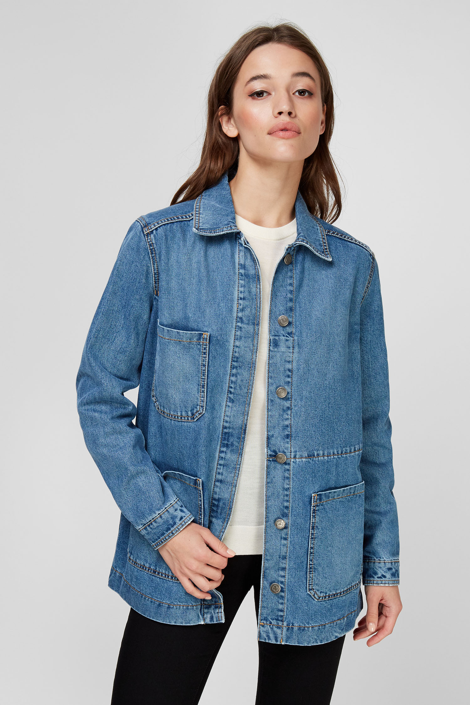Женская синяя джинсовая куртка 1