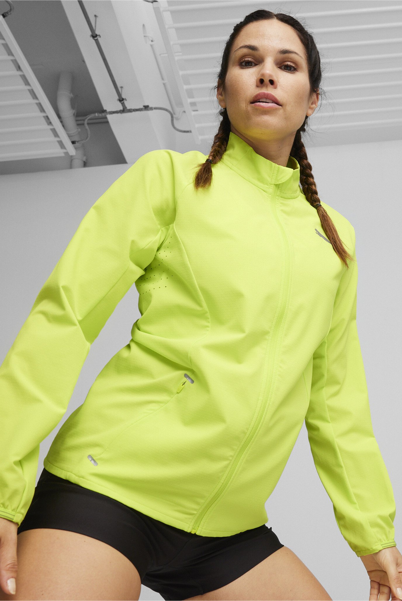 Женская салатовая спортивная кофта PUMA RUN Elite Women's Jacket 1