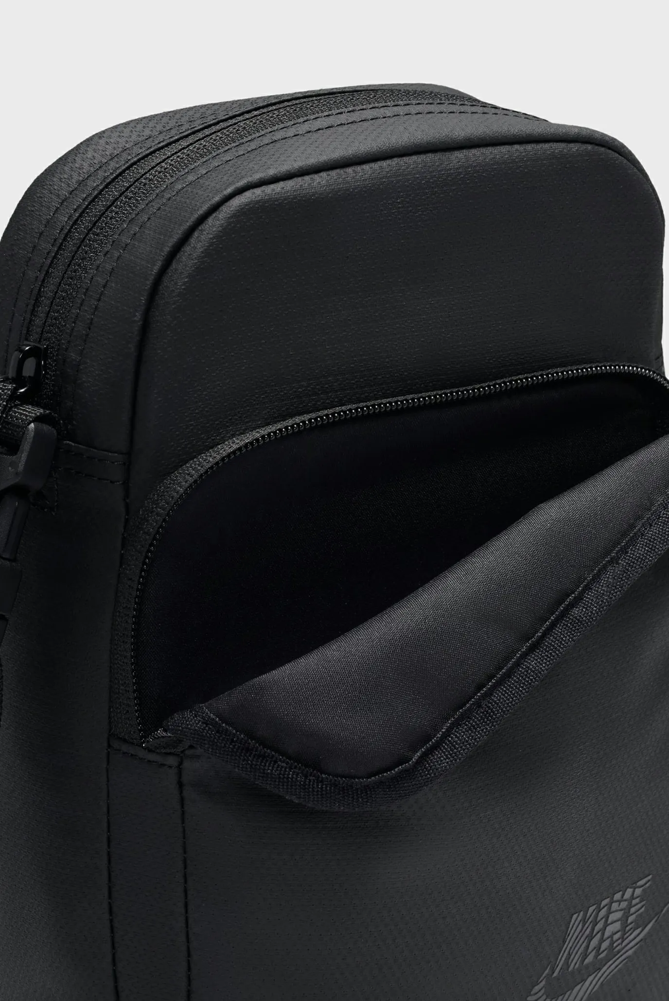 Черная сумка NK HERITAGE CB - MTRL FA25 2