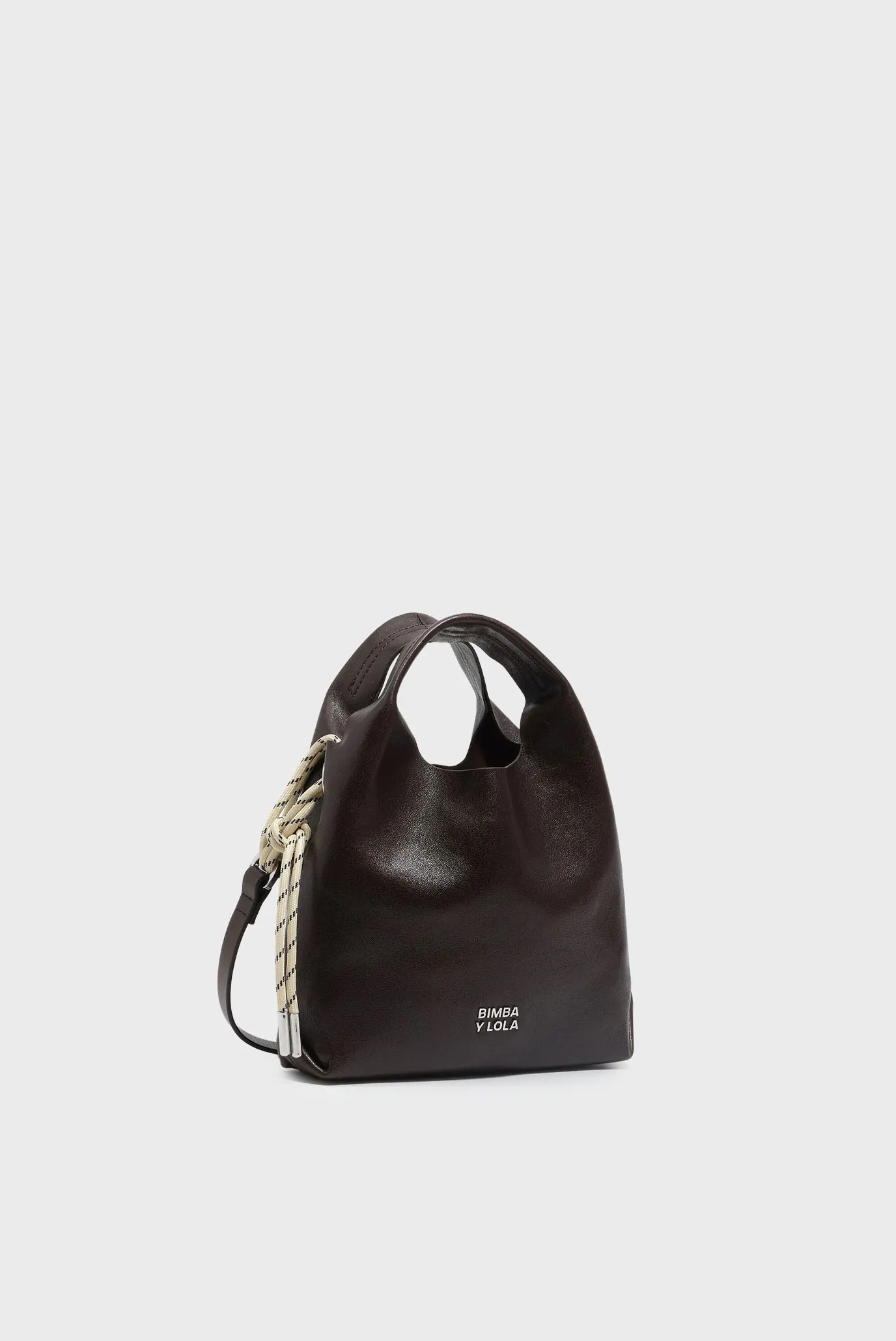 Женская коричневая кожаная сумка 1