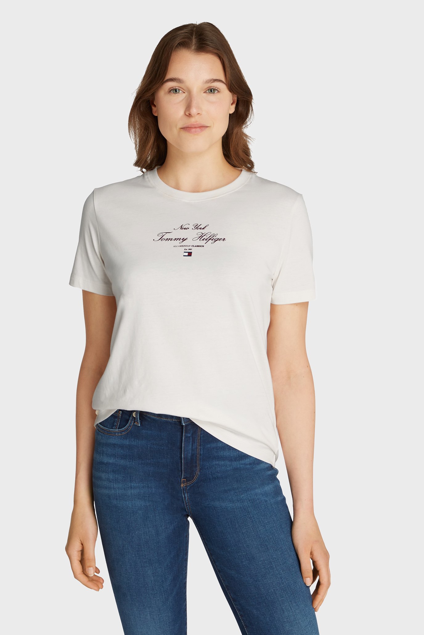Женская белая футболка REG SCRIPT C-NK SS Белый M Tommy Hilfiger WW0WW43895 Женская белая футболка REG SCRIPT C-NK SS Белый M Tommy Hilfiger WW0WW43895