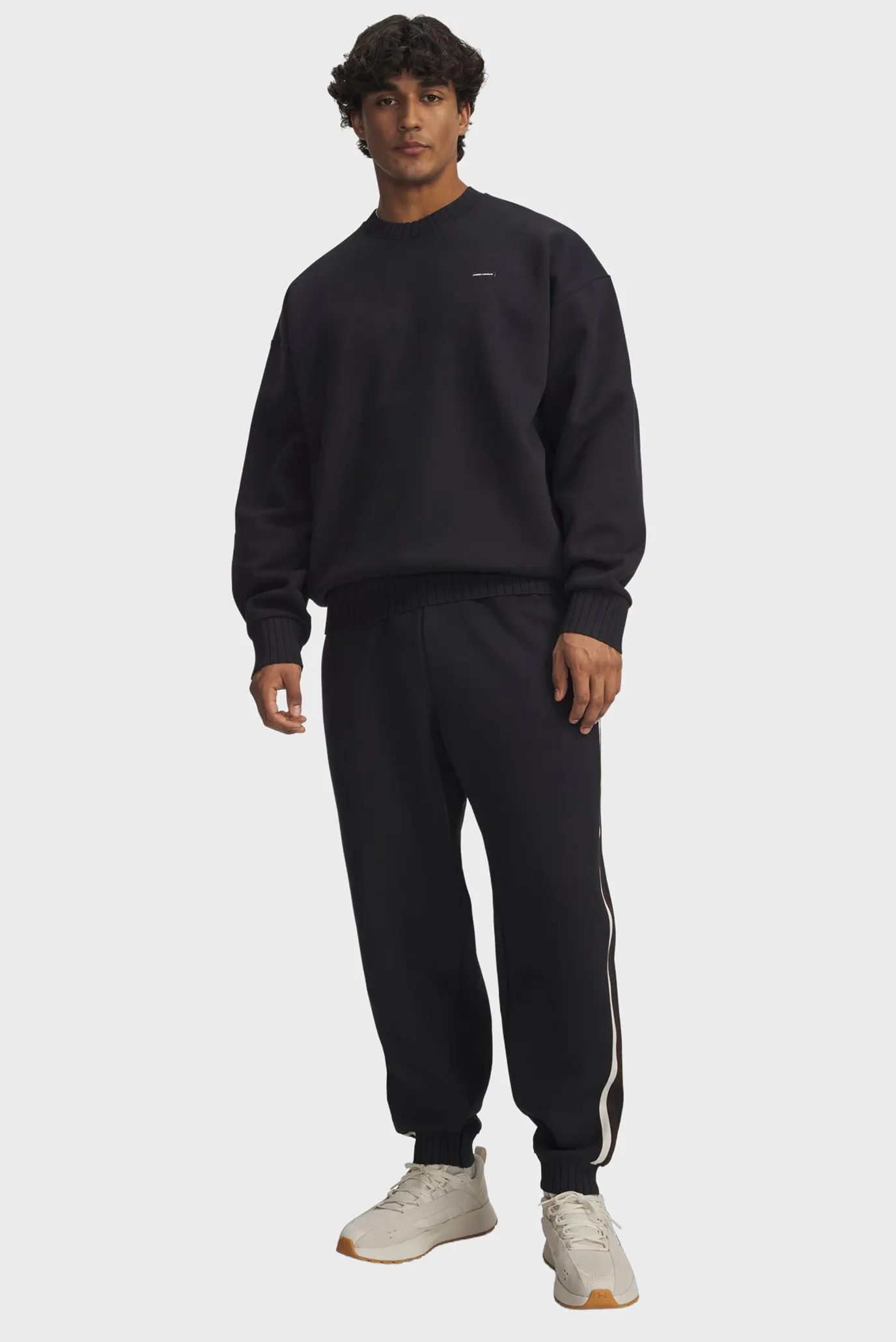 Чоловічі чорні спортивні штани UA Icon Heavy Rib Jogger 2