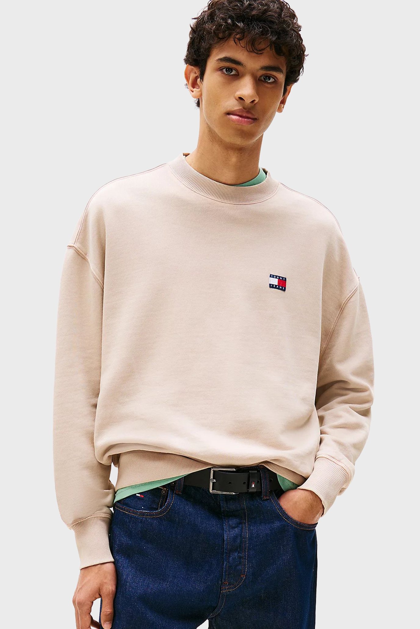 Мужской бежевый свитшот 90S NEW CLASSICS Бежевый XL Tommy Jeans DM0DM22079 Мужской бежевый свитшот 90S NEW CLASSICS Бежевый XL Tommy Jeans DM0DM22079