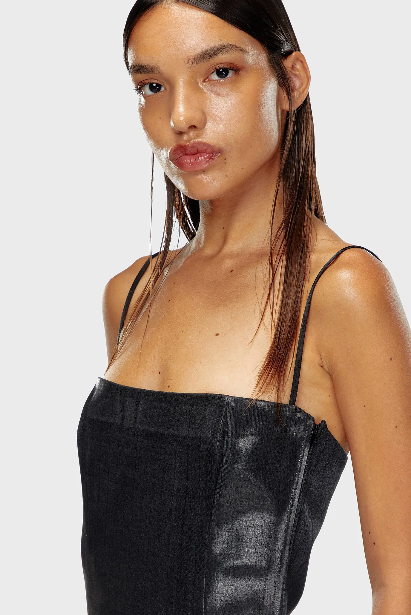 Жіночий чорний топ у смужку T-REASURE 4