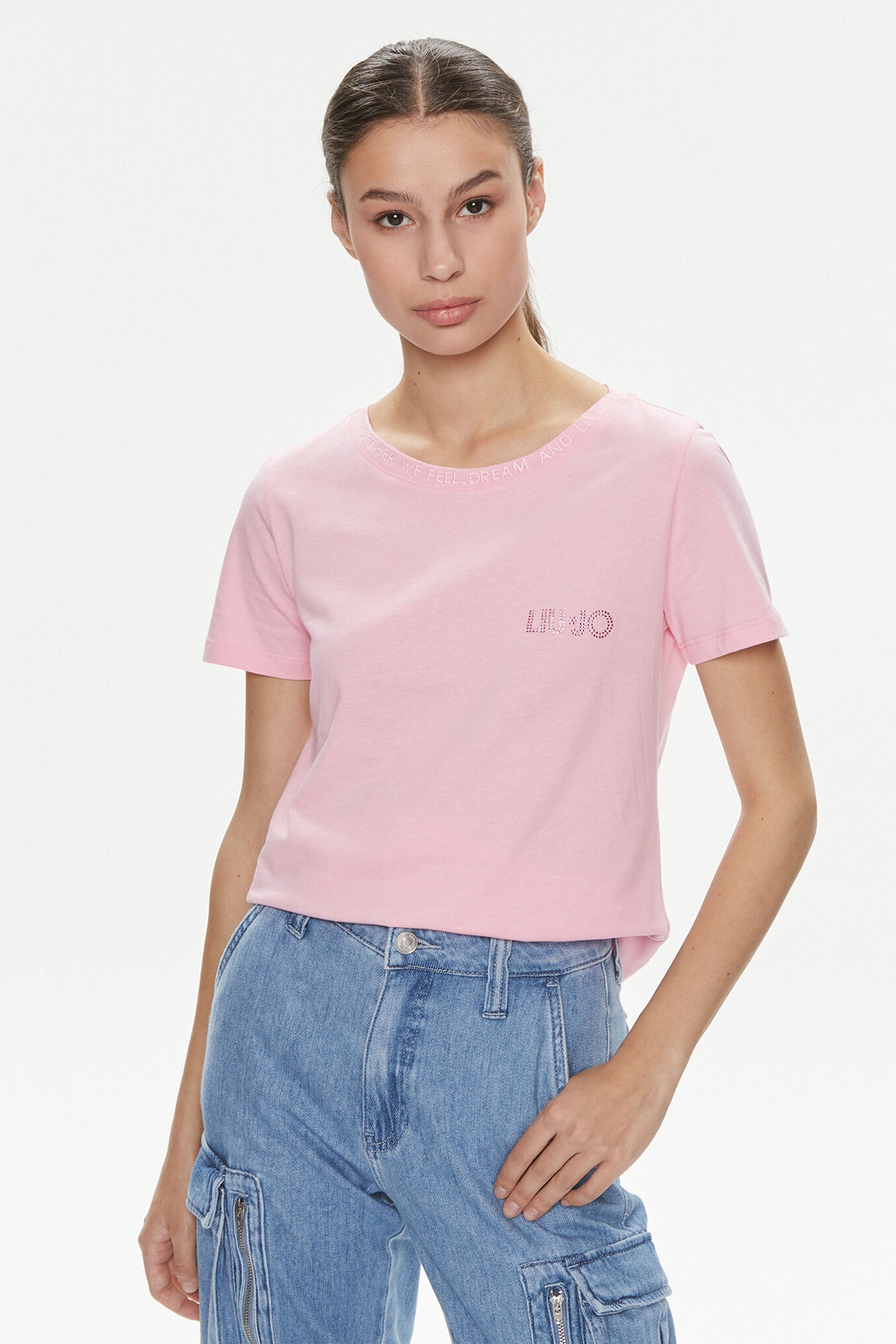 Женская розовая футболка 1