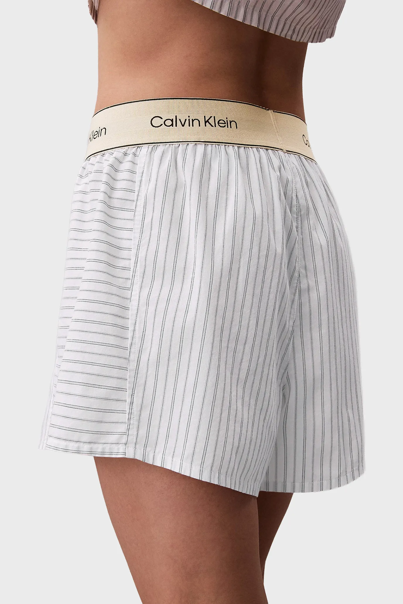 Женские белые шорты в полоску LOGO SUPER 5