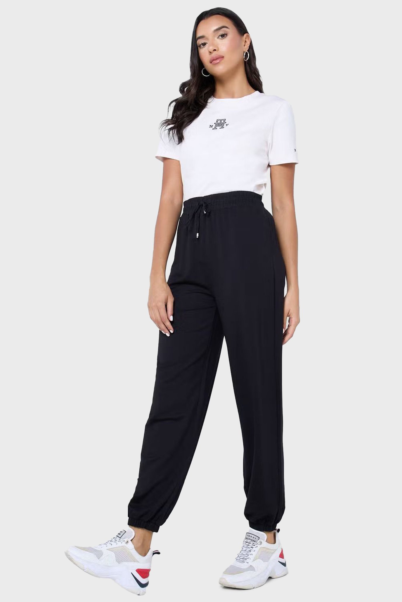 Женские черные спортивные брюки TAPERED POPLIN MIX PANTS 1