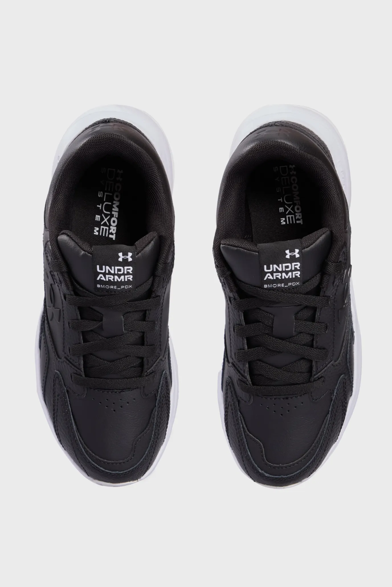 Чоловічі чорні кросівки UA Edge LTHR 4