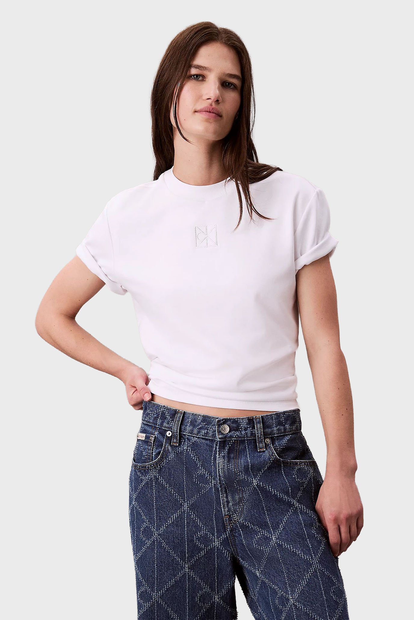 Женская белая футболка EMBLEM MOCK Белый S Calvin Klein LV044D202G Женская белая футболка EMBLEM MOCK Белый S Calvin Klein LV044D202G