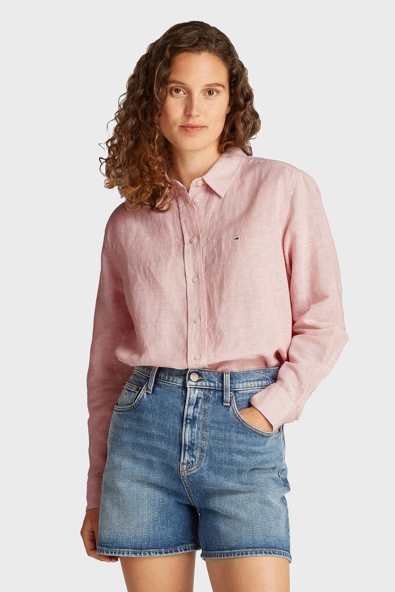 Женская розовая рубашка в полоску RLX LINEN Розовый L Tommy Jeans DW0DW20292 Женская розовая рубашка в полоску RLX LINEN Розовый L Tommy Jeans DW0DW20292