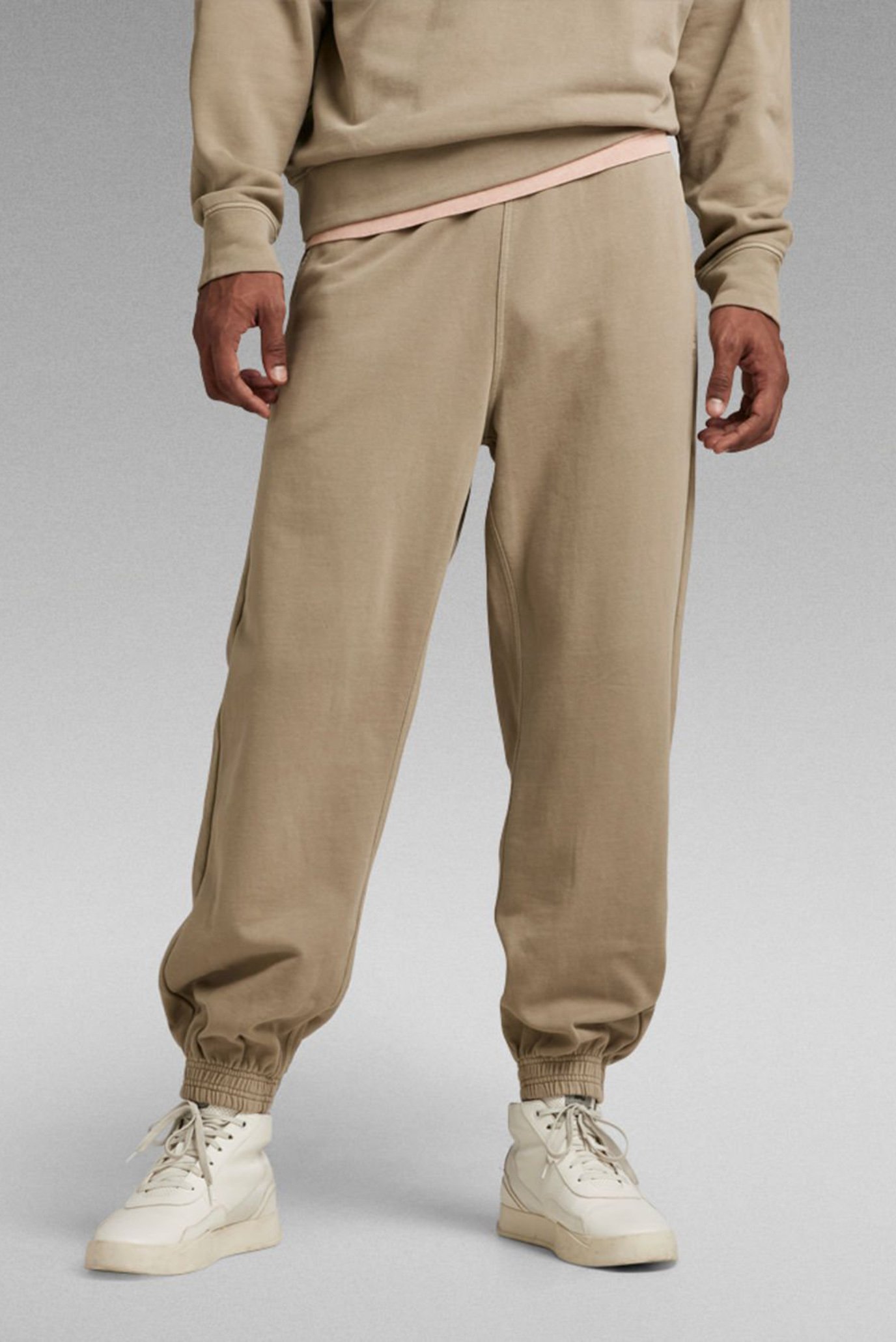 Мужские бежевые спортивные брюки Overdyed 1