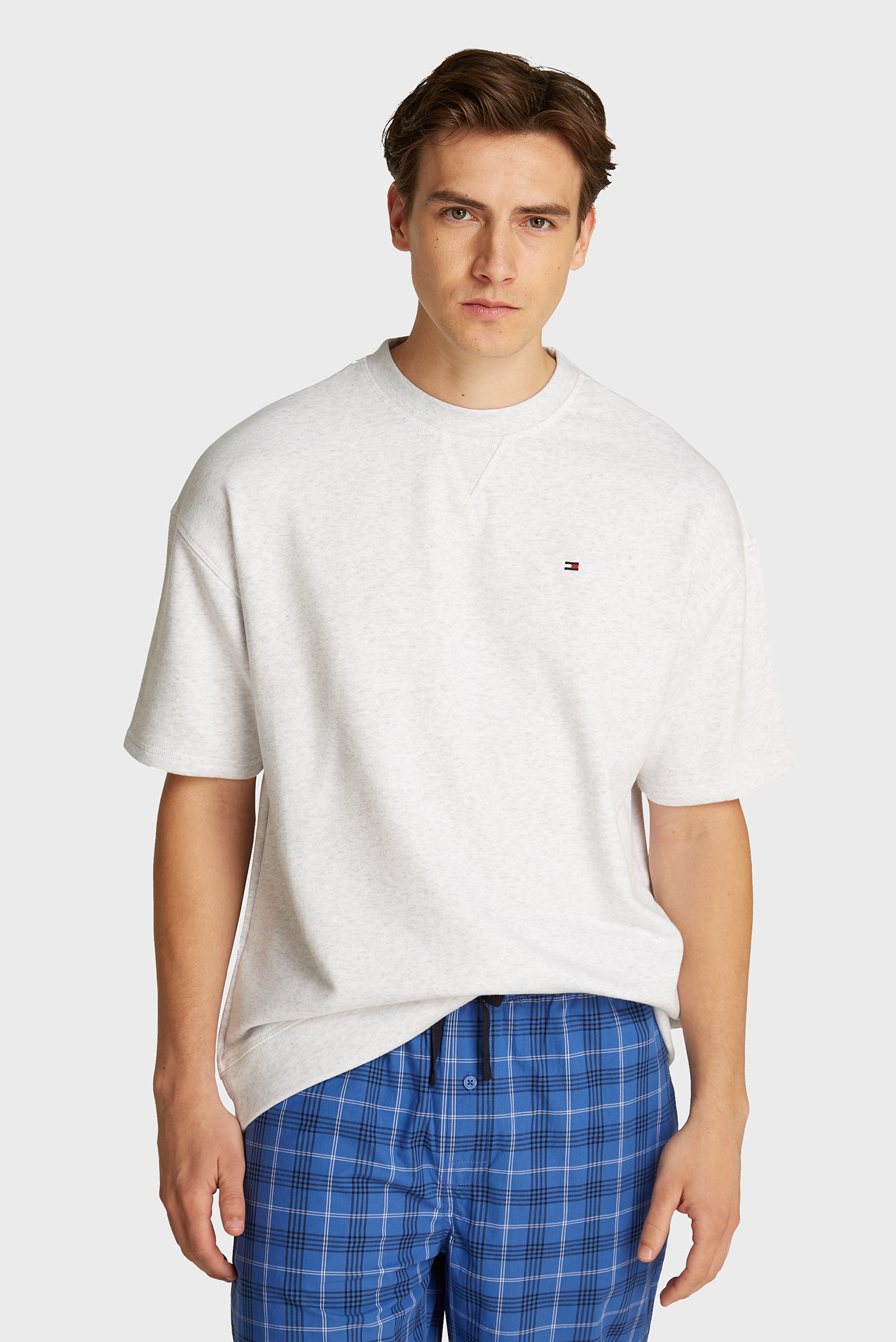 Мужская серая футболка SS TRACK TOP Серый M Tommy Hilfiger UM0UM03509 Мужская серая футболка SS TRACK TOP Серый M Tommy Hilfiger UM0UM03509
