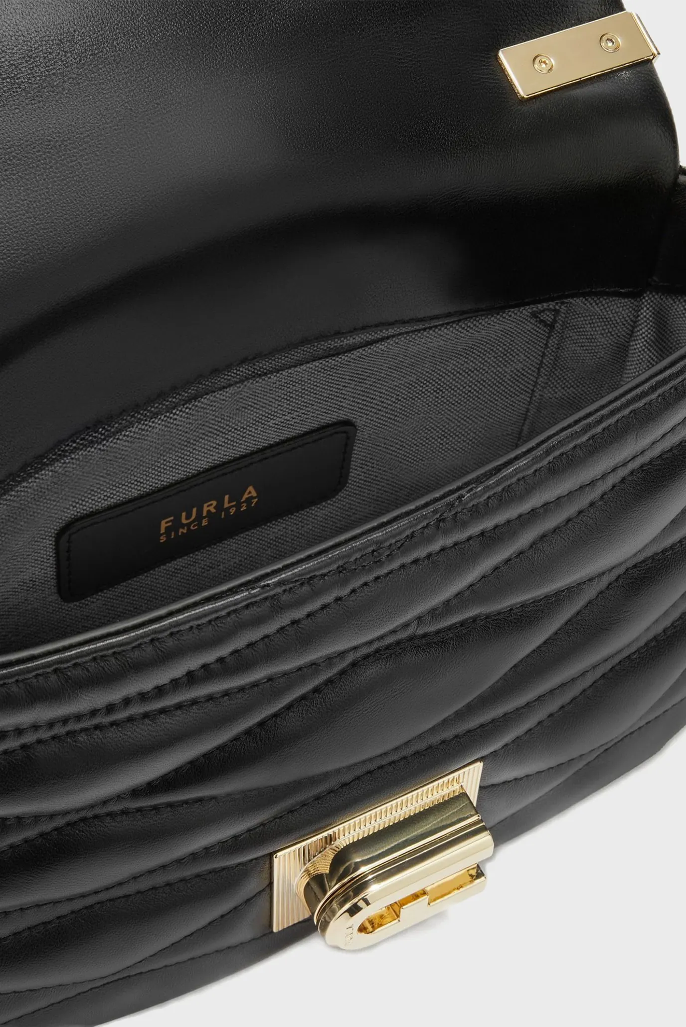 Жіноча чорна шкіряна сумка 2