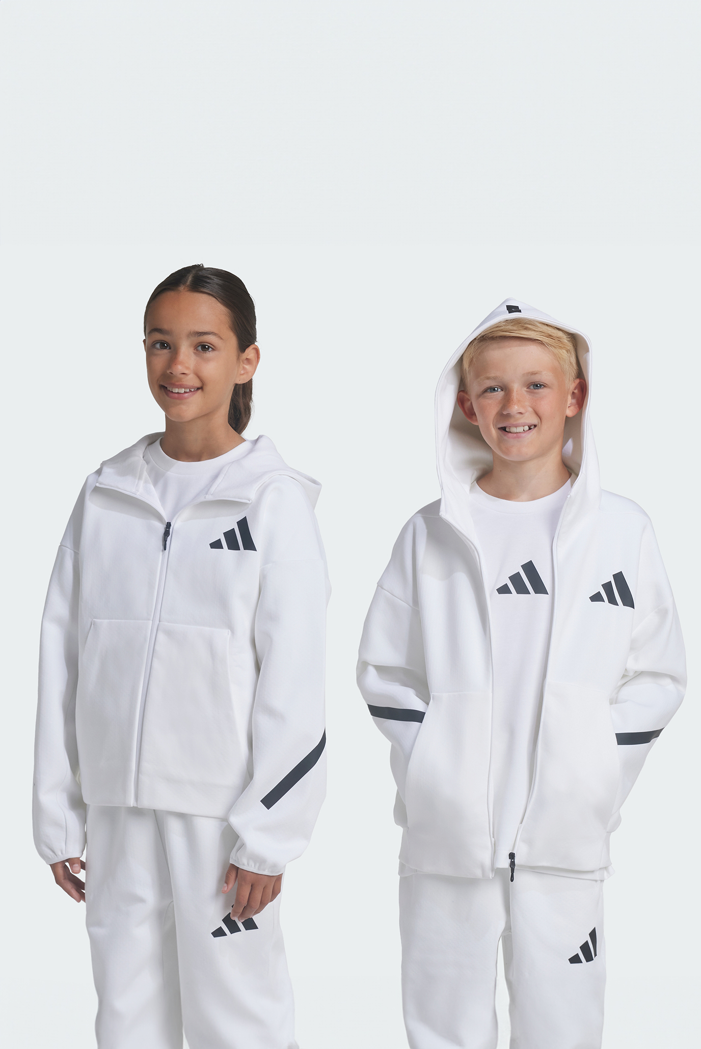 Детское белое худи adidas Z.N.E. Full-Zip Kids 1