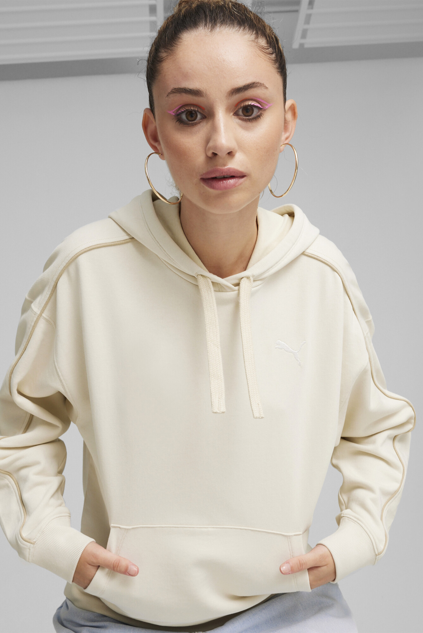 Женское белое худи HER Women's Hoodie 1