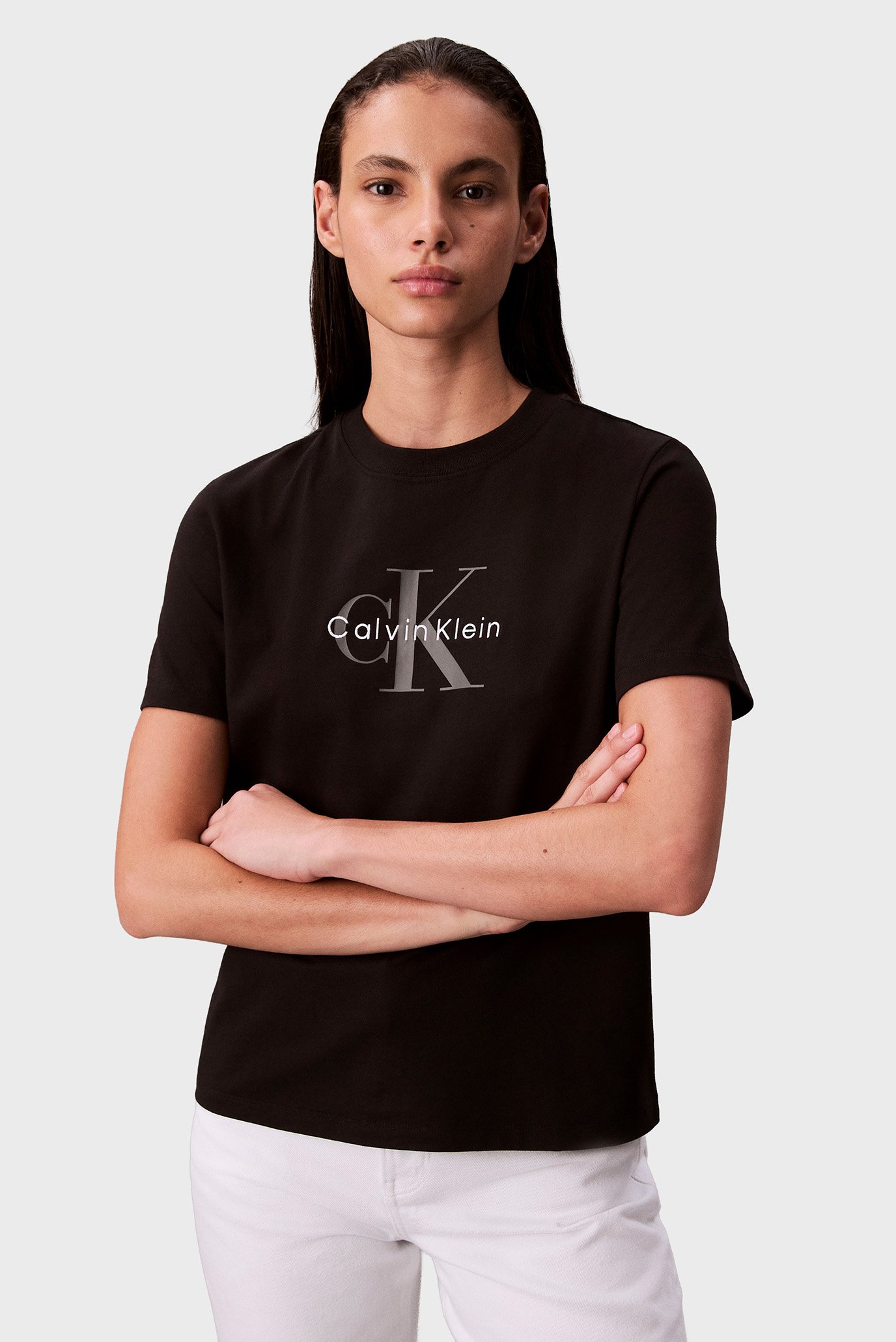 Женская черная футболка Черный XS Calvin Klein Jeans LV047B865G Женская черная футболка Черный XS Calvin Klein Jeans LV047B865G