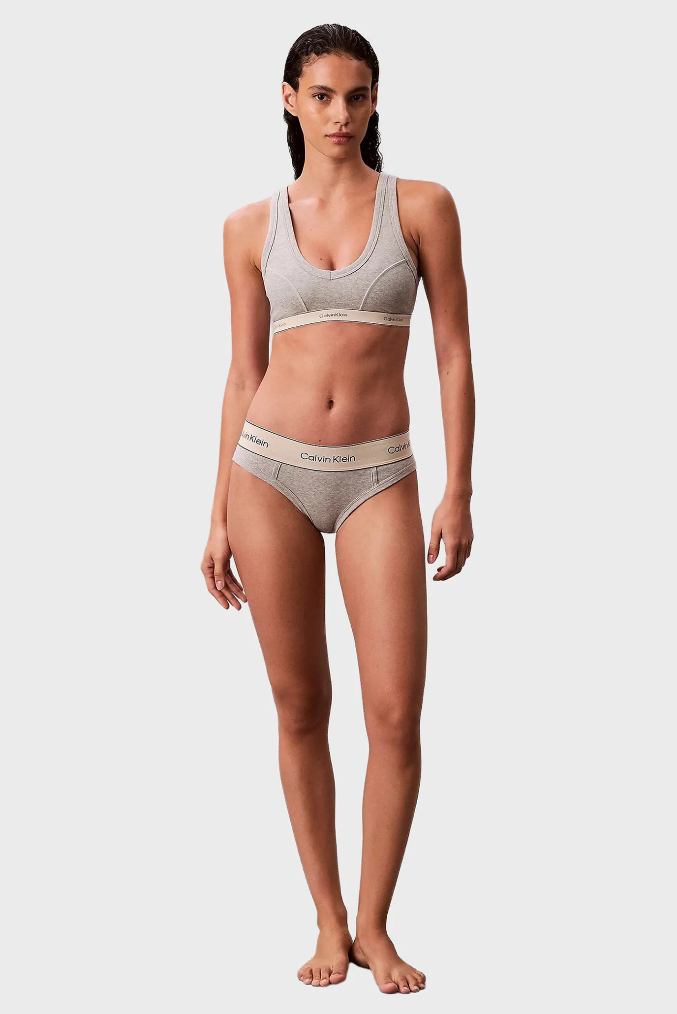 Жіночі сірі трусики TANGA 2