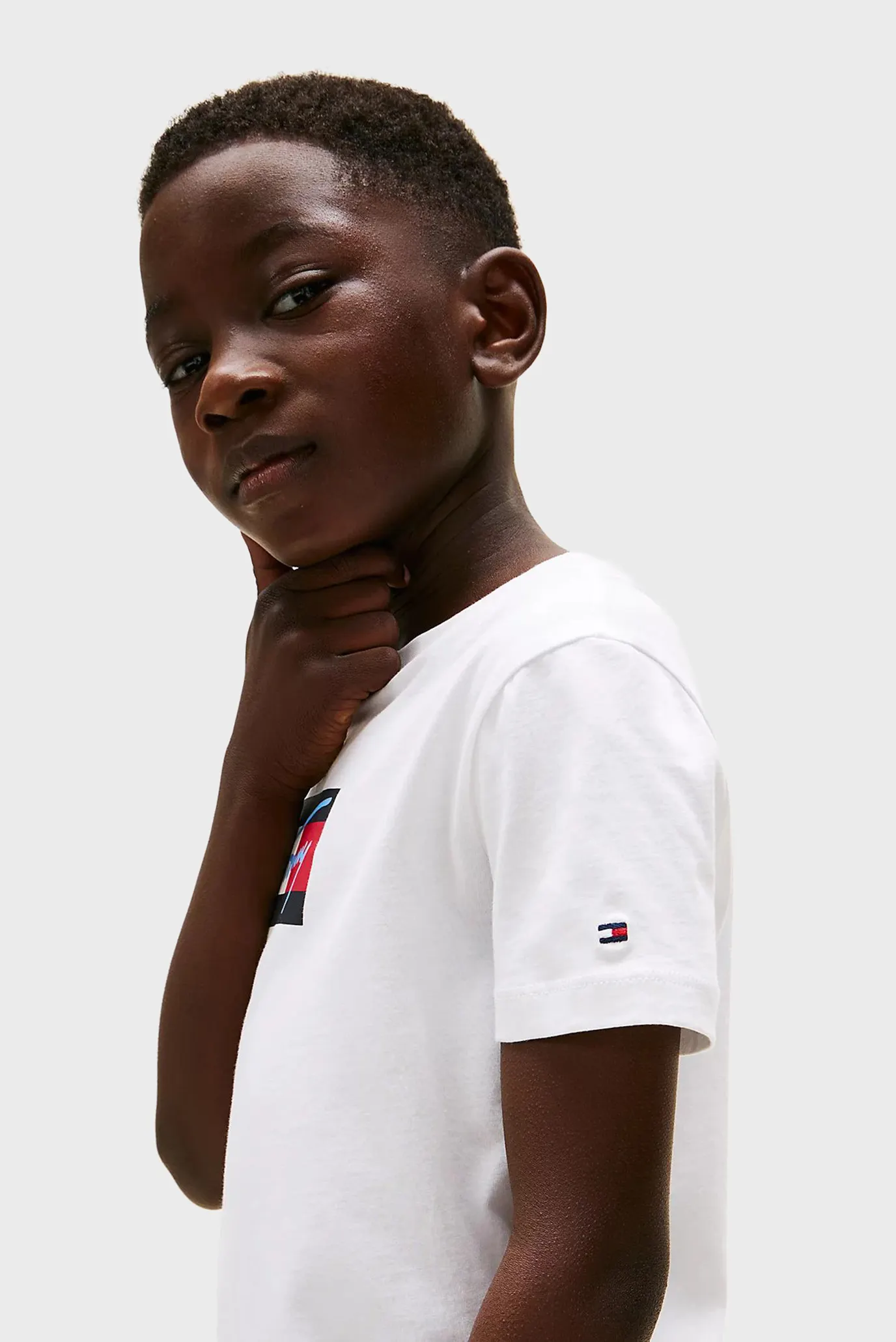 Дитяча біла футболка TOMMY SCRIPT FLAG 4