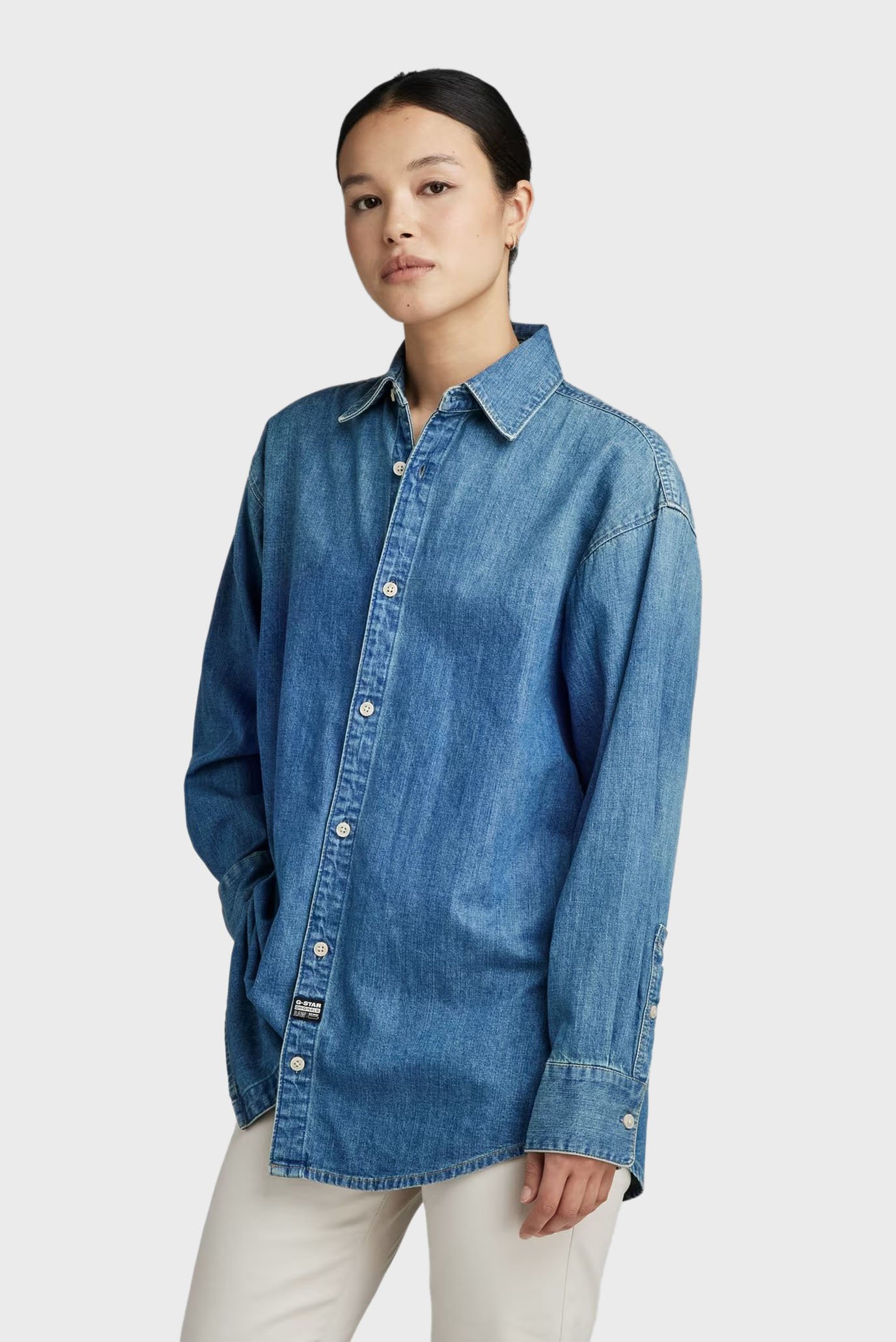 Женская синяя джинсовая рубашка Relaxed denim shirt pocketless 1