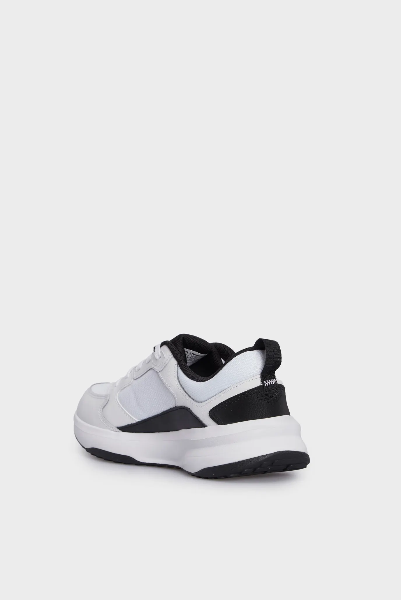 Чоловічі білі кросівки UA Charged Edge 5