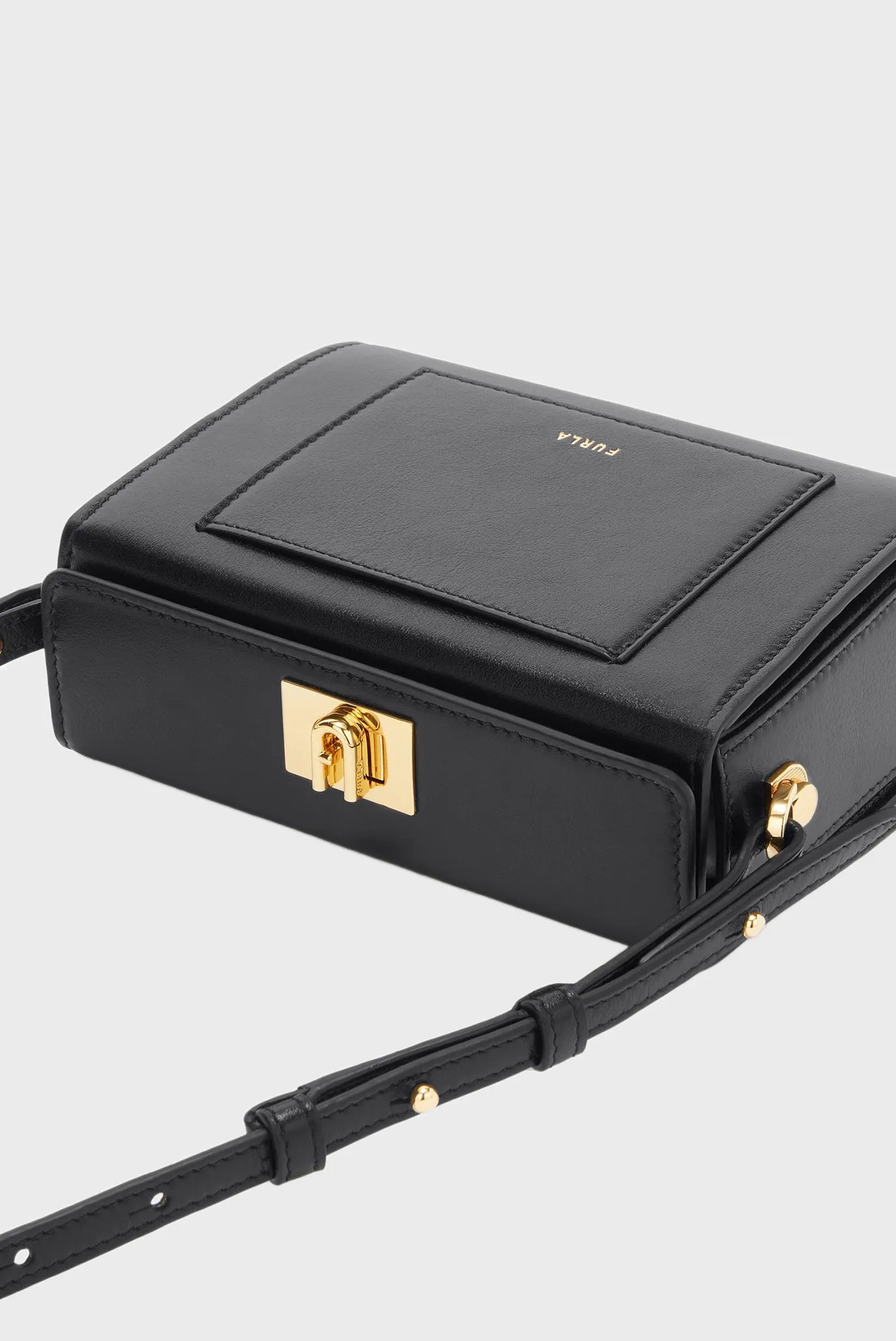 Женская черная кожаная сумка 4