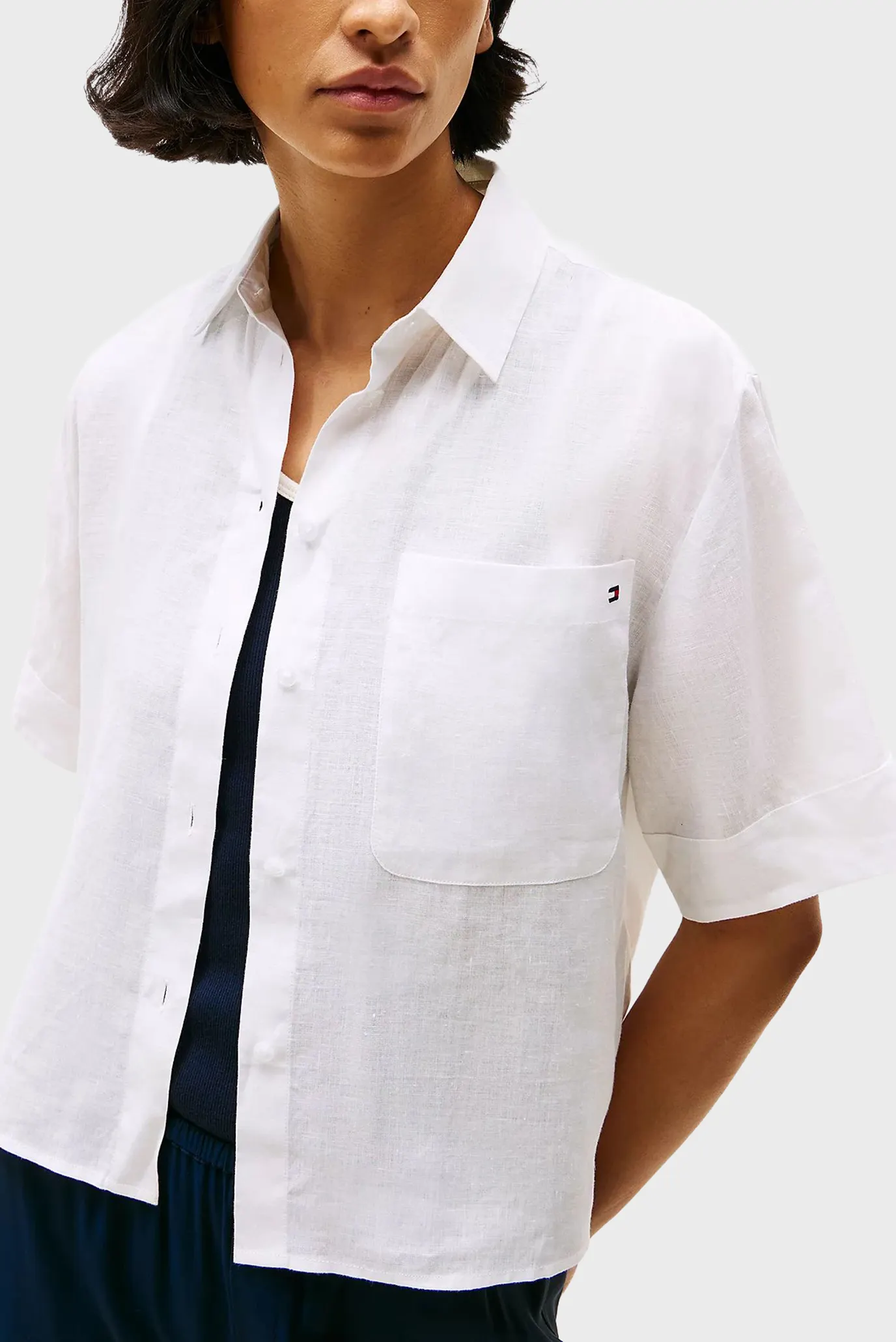 Женская белая льняная рубашка ESS 4